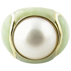 14 Karat Yellow Gold Pearl and Jade Ring