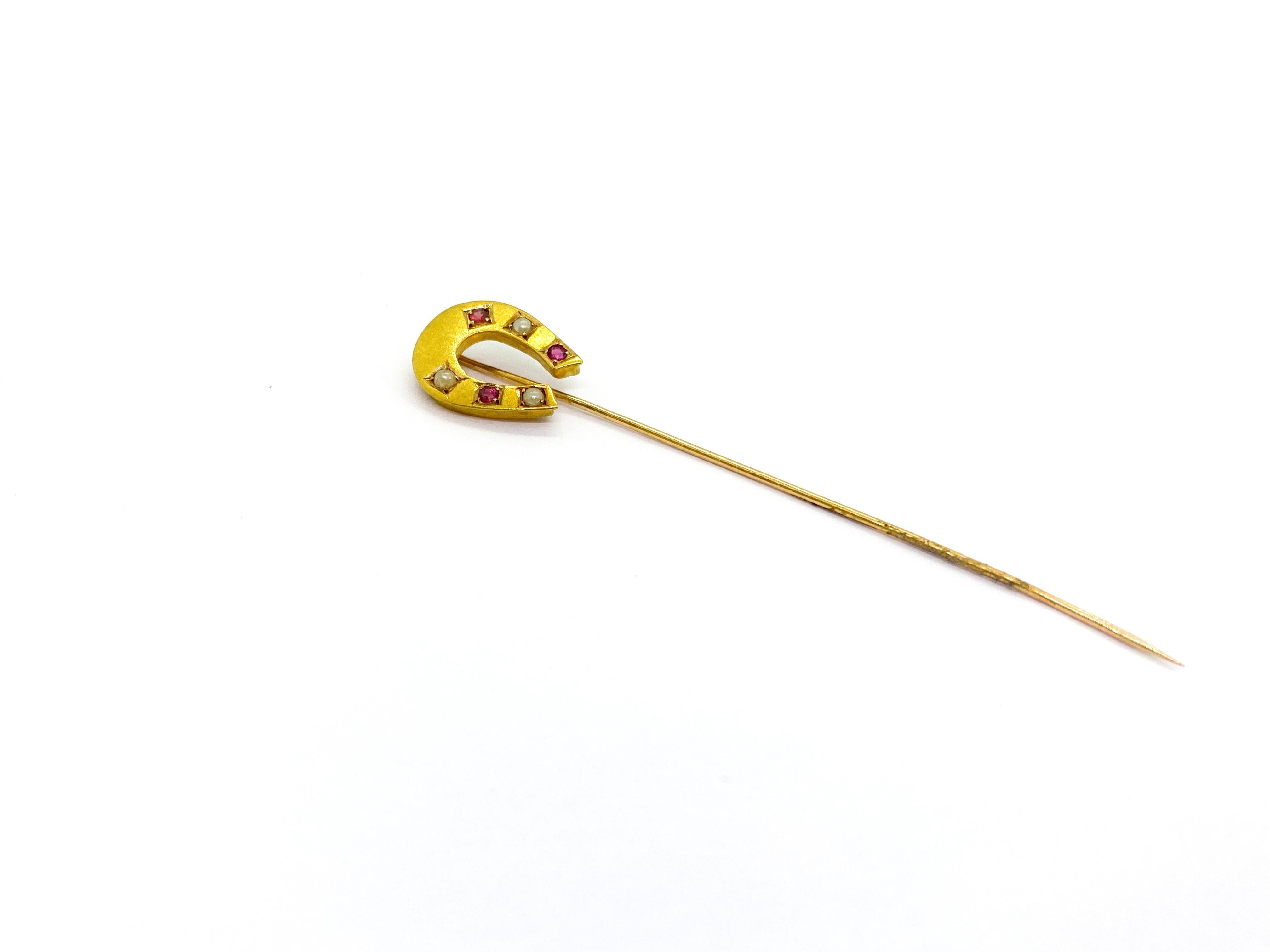 14 Karat Yellow Gold Pearl and Red Stone Stickpin For Sale 1