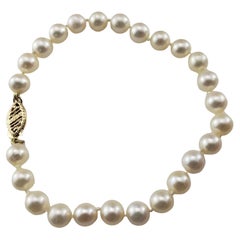 Vintage  14 Karat Yellow Gold Pearl Bracelet #15105