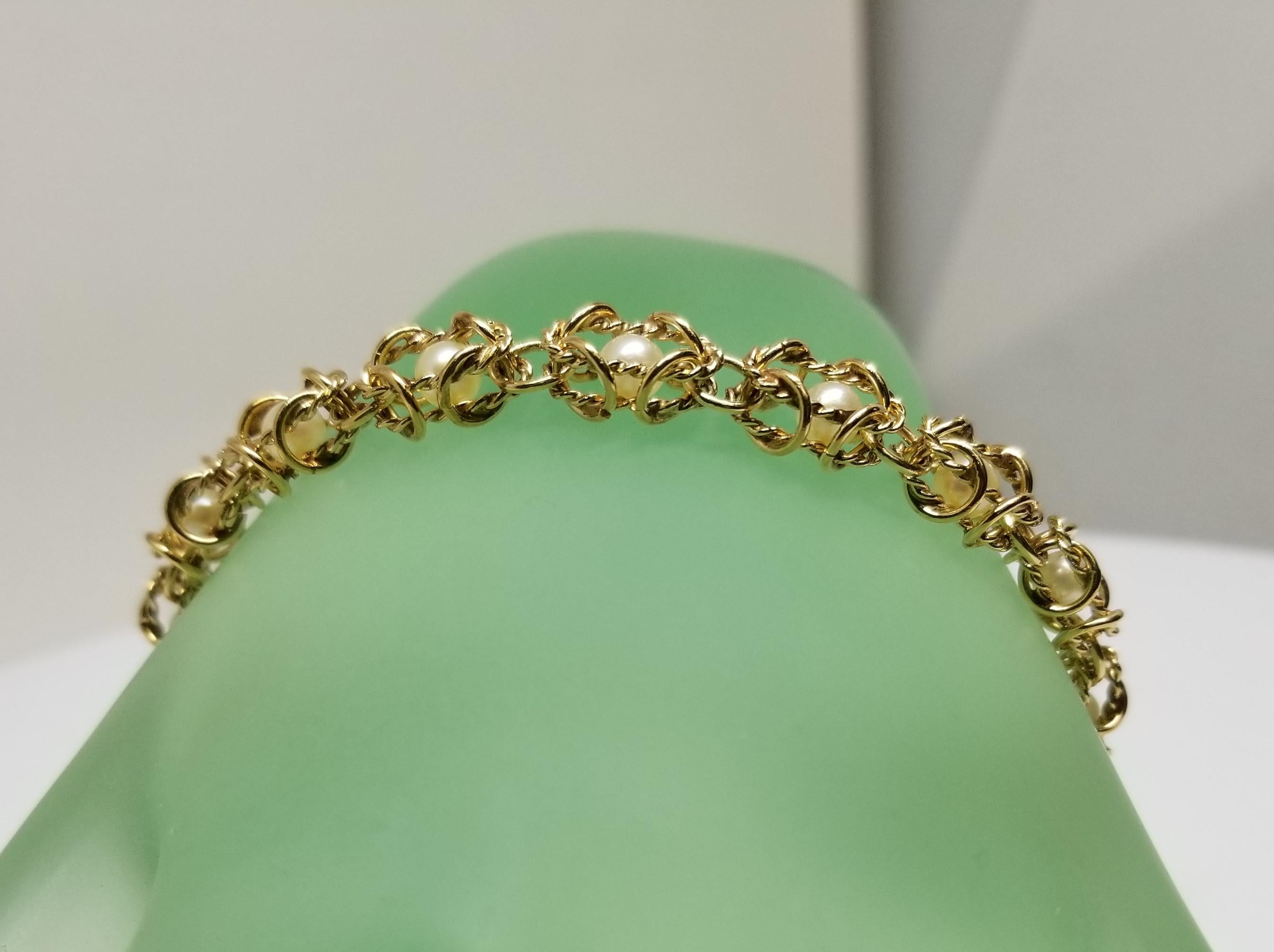 14 Karat Yellow Gold Pearl Bracelet 1