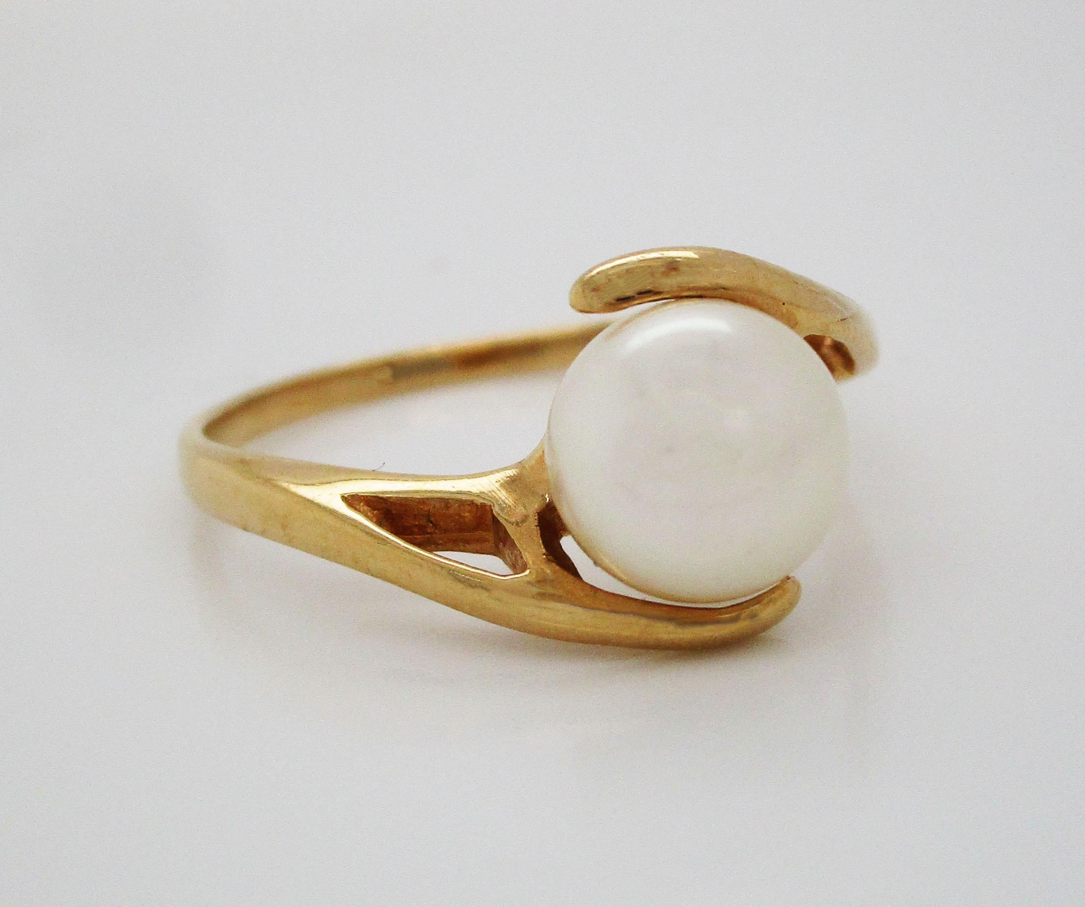 Uncut 14 Karat Yellow Gold Pearl Bypass Engagement Ring