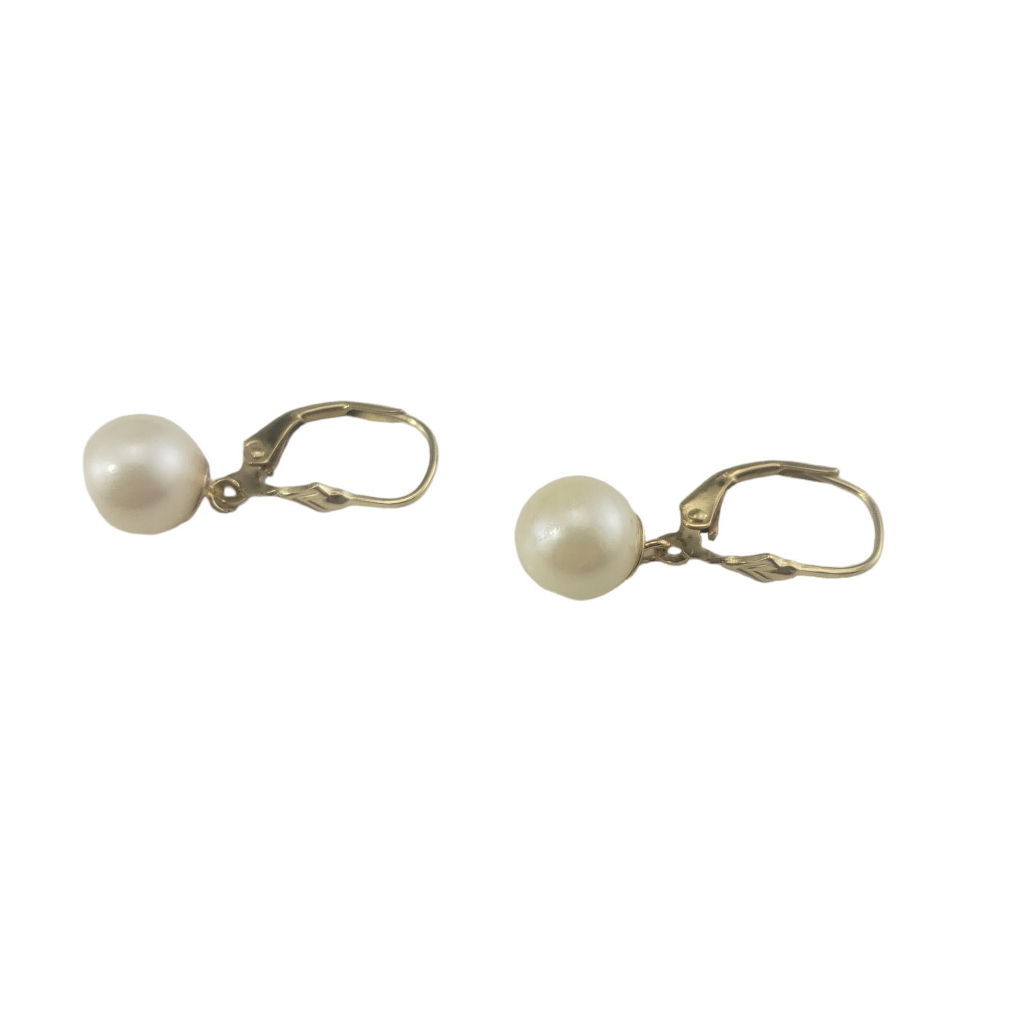 14 Karat Yellow Gold Pearl Dangle Earrings #16766 In Good Condition In Washington Depot, CT