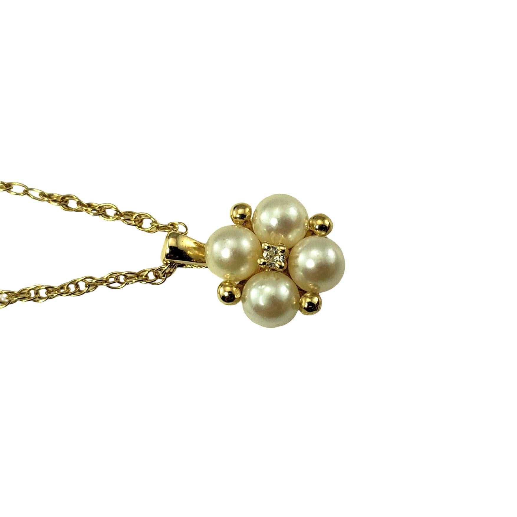 Round Cut 14 Karat Yellow Gold Pearl Diamond Pendant Necklace #16916 For Sale