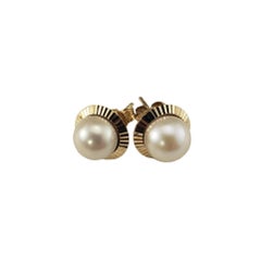 14 Karat Yellow Gold Pearl Earrings #16919