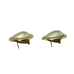 14 Karat Yellow Gold Pearl Earrings