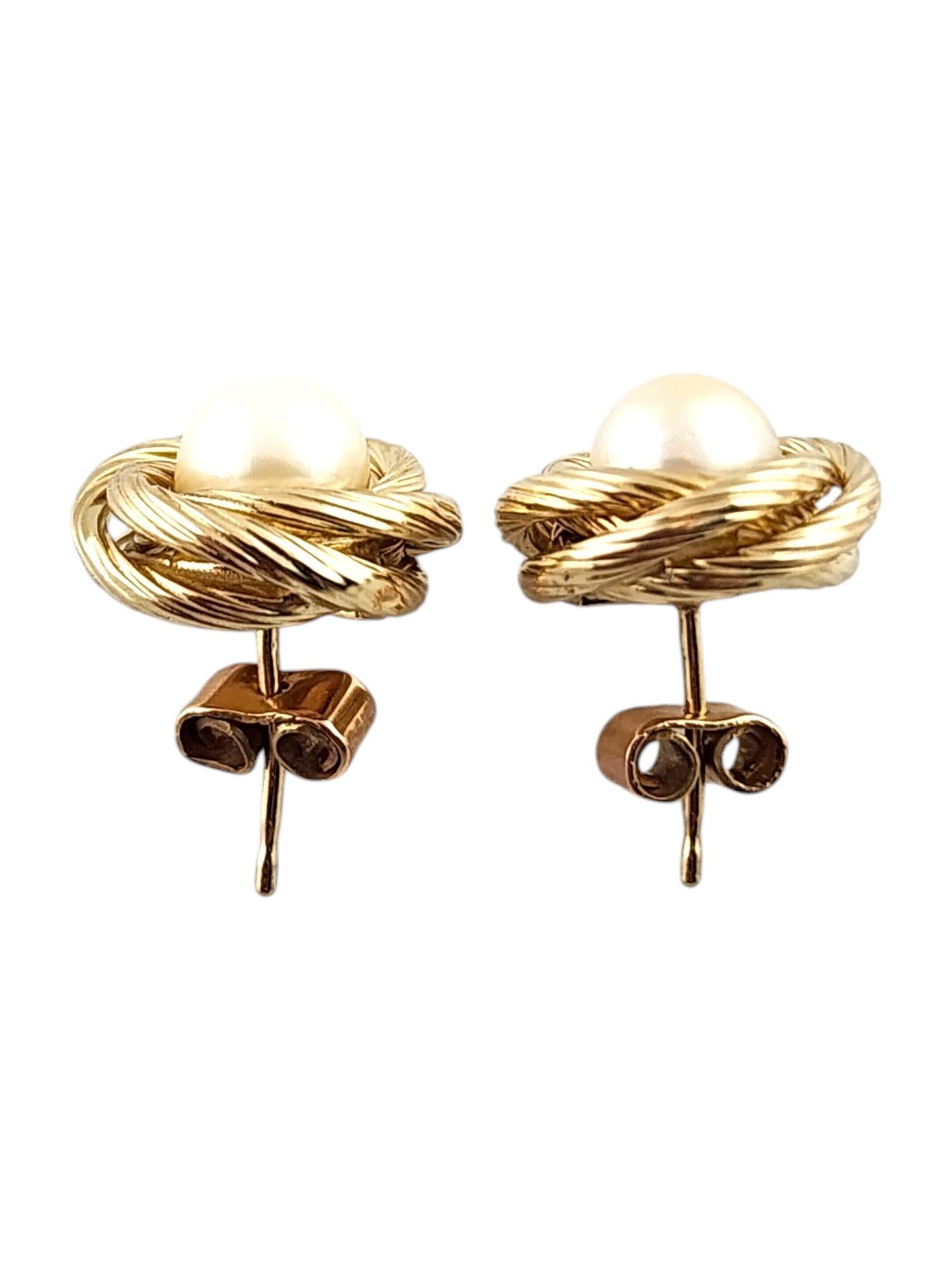 Round Cut 14 Karat Yellow Gold Pearl Knot Earrings #20971 For Sale