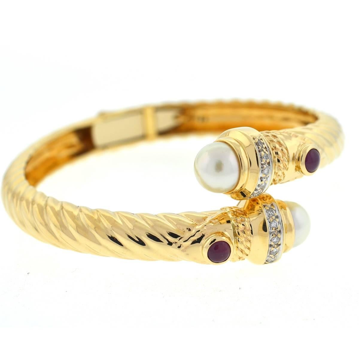 14 Karat Yellow Gold Pearl Ruby and Diamonds Bangle Bracelet In Excellent Condition In Boca Raton, FL