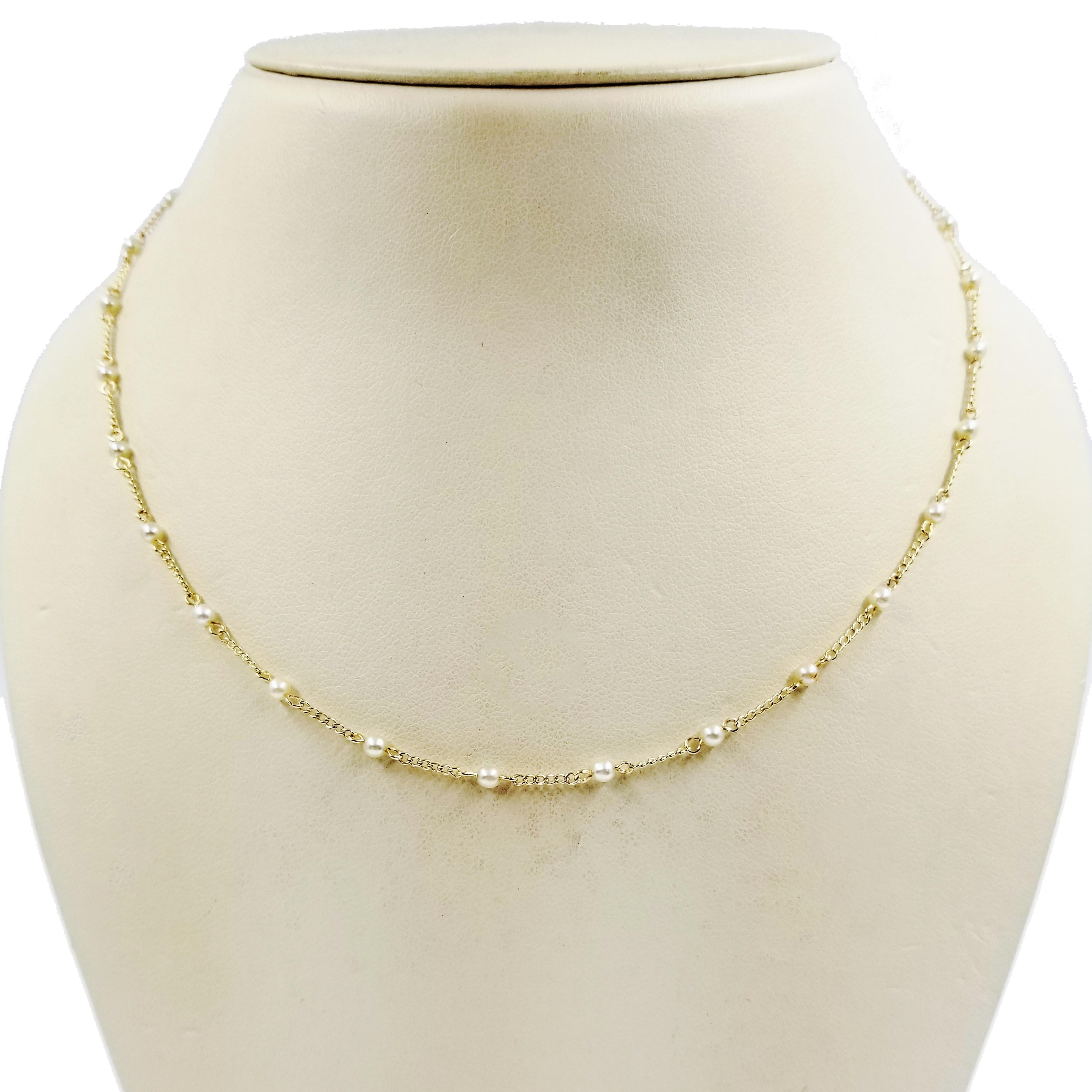 14 Karat Yellow Gold Pearl Station Chain Necklace In Good Condition In Coral Gables, FL