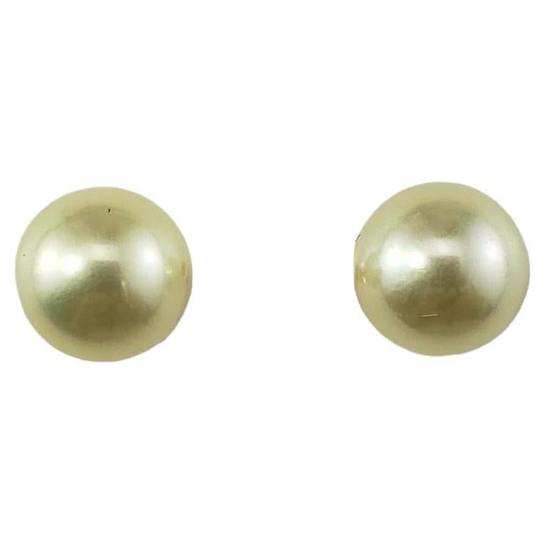 14 Karat Yellow Gold Pearl Stud Earrings #16398 For Sale