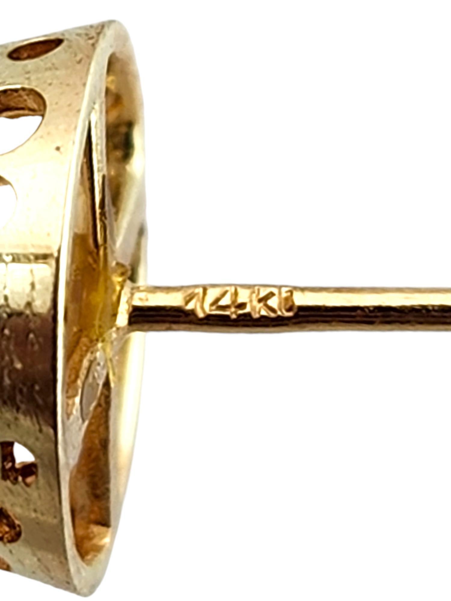 14 Karat Yellow Gold Pearl Stud Earrings #18499 For Sale 1