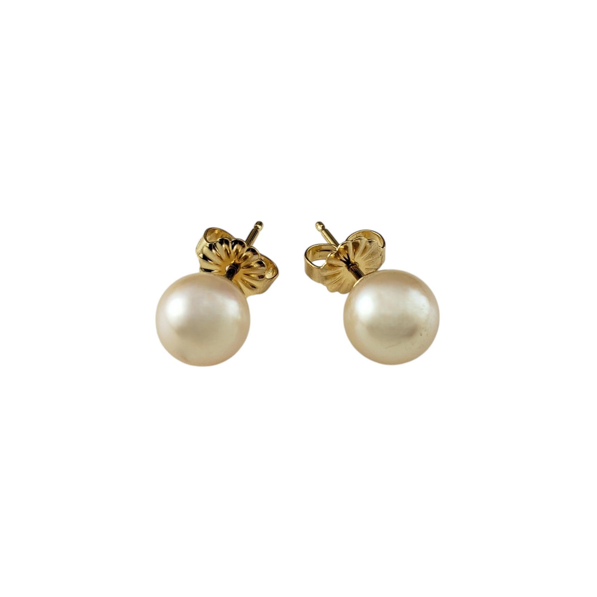 14 Karat Yellow Gold Pearl Stud Earrings #20605 For Sale