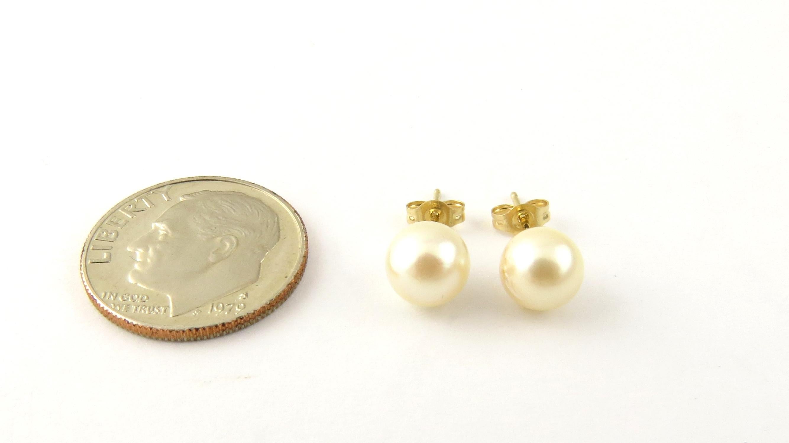 14 Karat Yellow Gold Pearl Stud Earrings 1