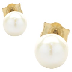 14 Karat Yellow Gold Pearl Stud Earrings