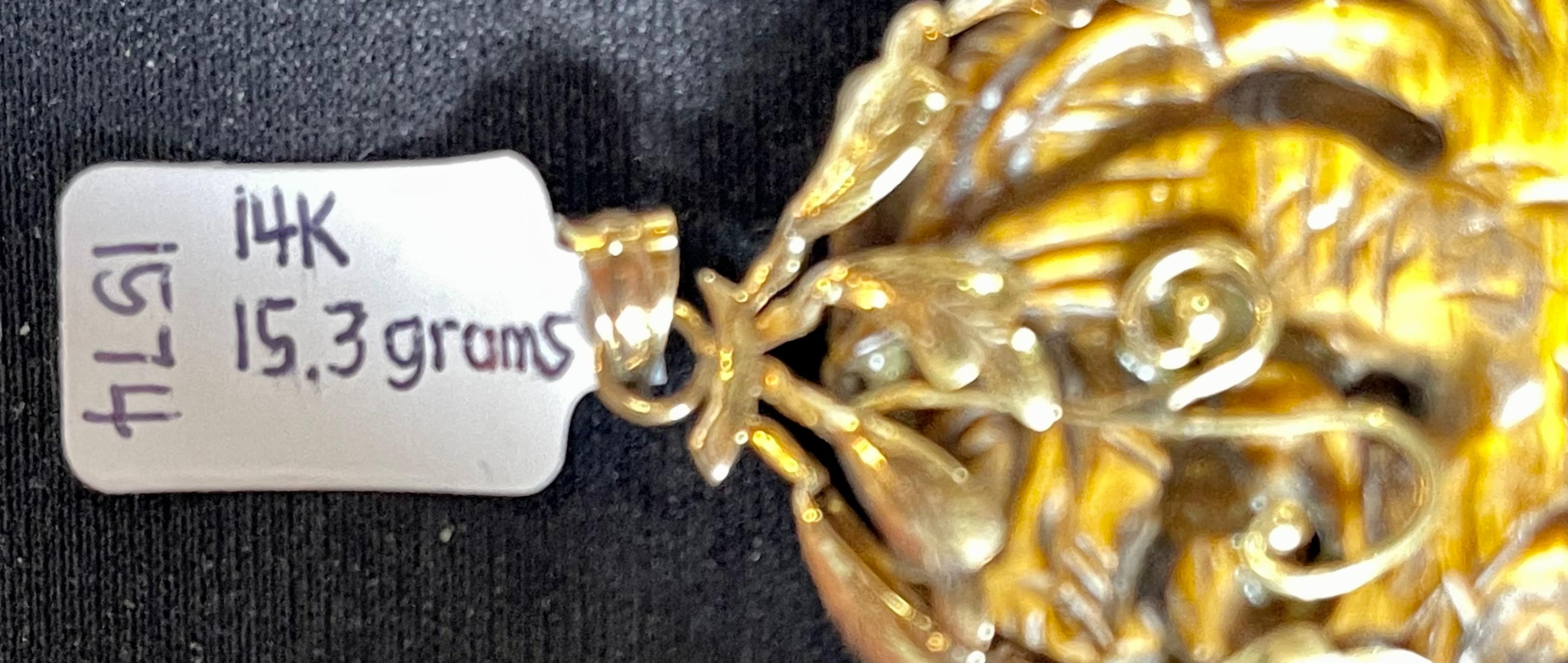 14 Karat Yellow Gold Pendant with Semi Precious Stone For Sale 7