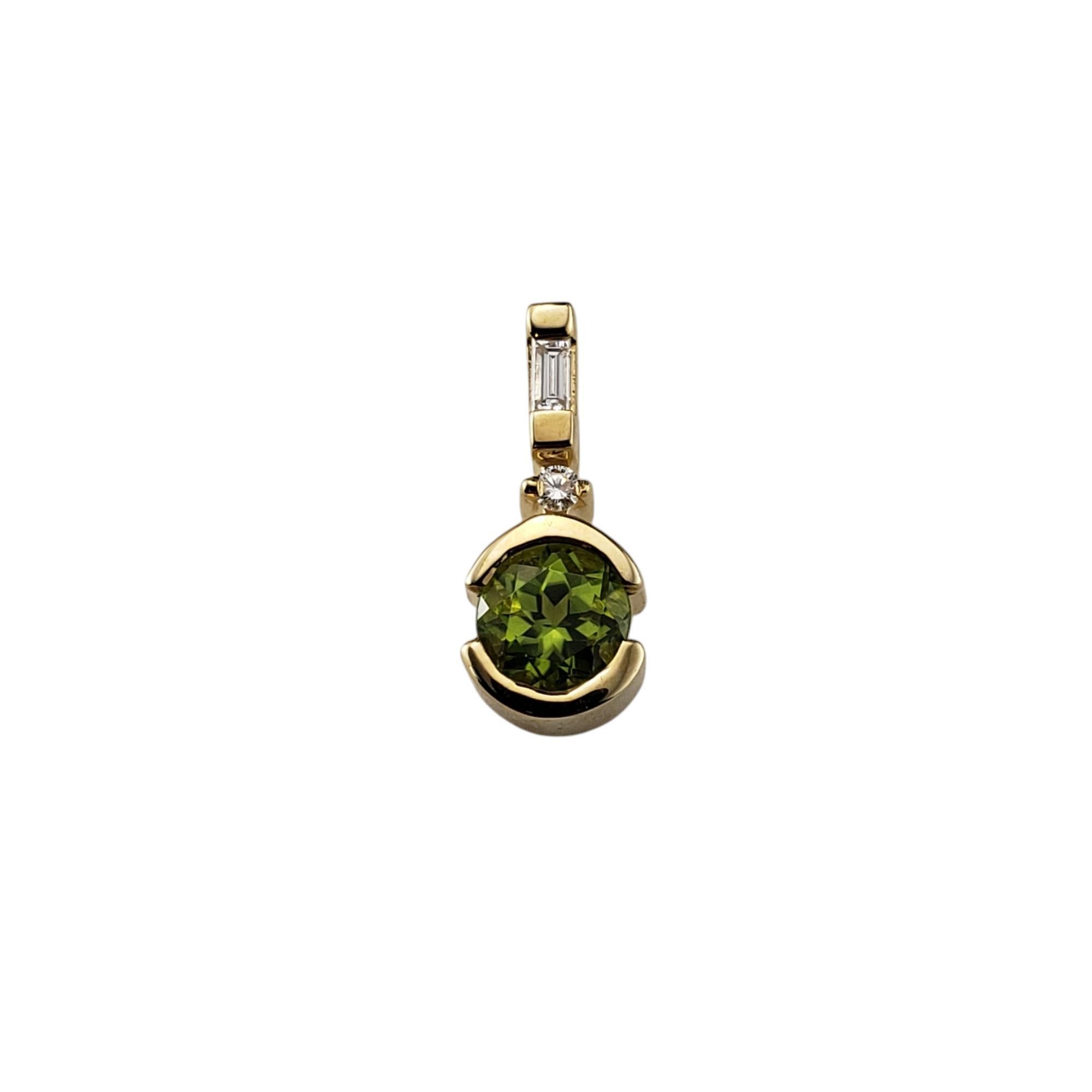 Pendentif en or jaune 14 carats avec péridot et diamant n°20282 Pour femmes en vente