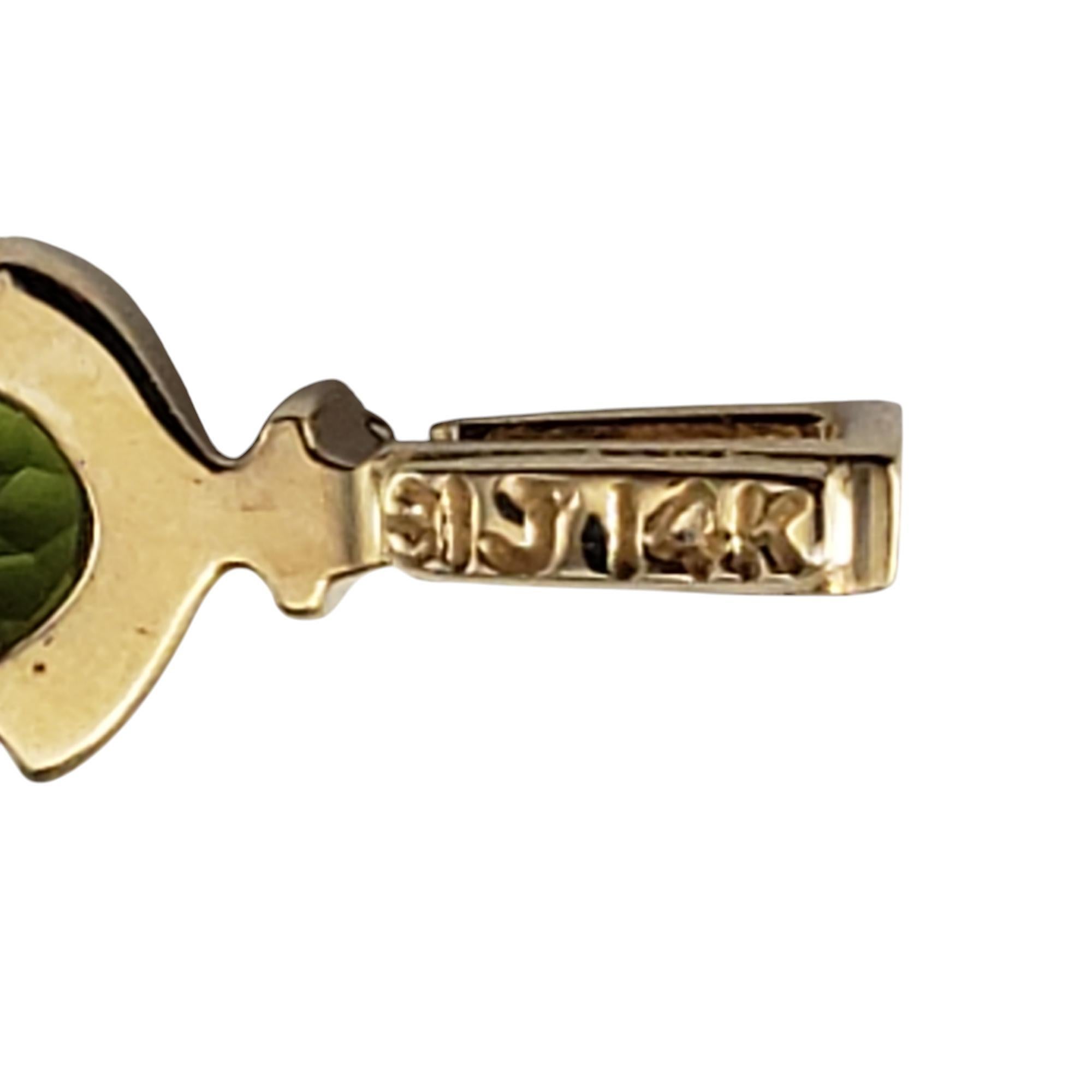 Pendentif en or jaune 14 carats avec péridot et diamant n°20282 en vente 4