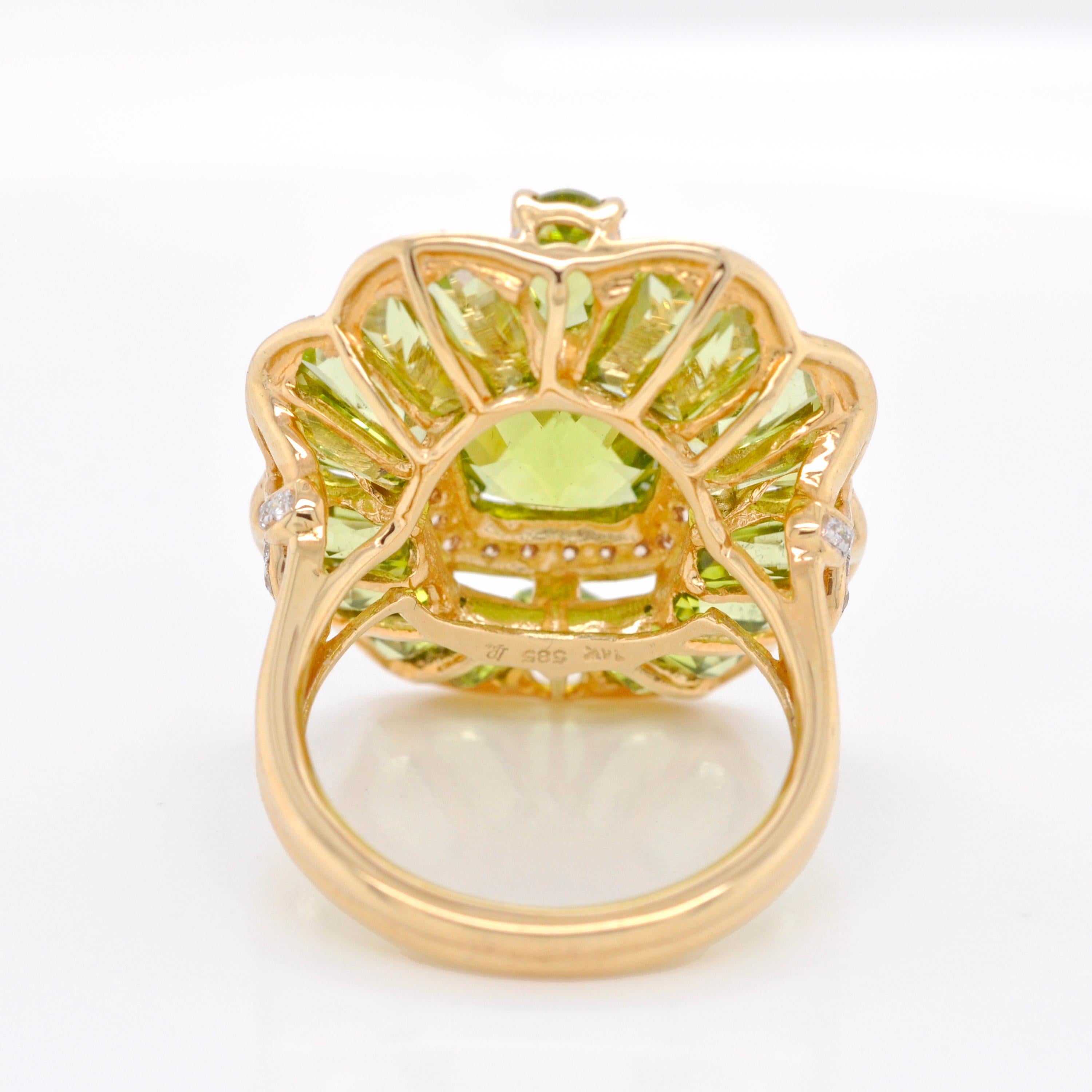 Women's 14 Karat Yellow Gold Peridot Special Cut Flower Contemporary Cocktail Ring For Sale