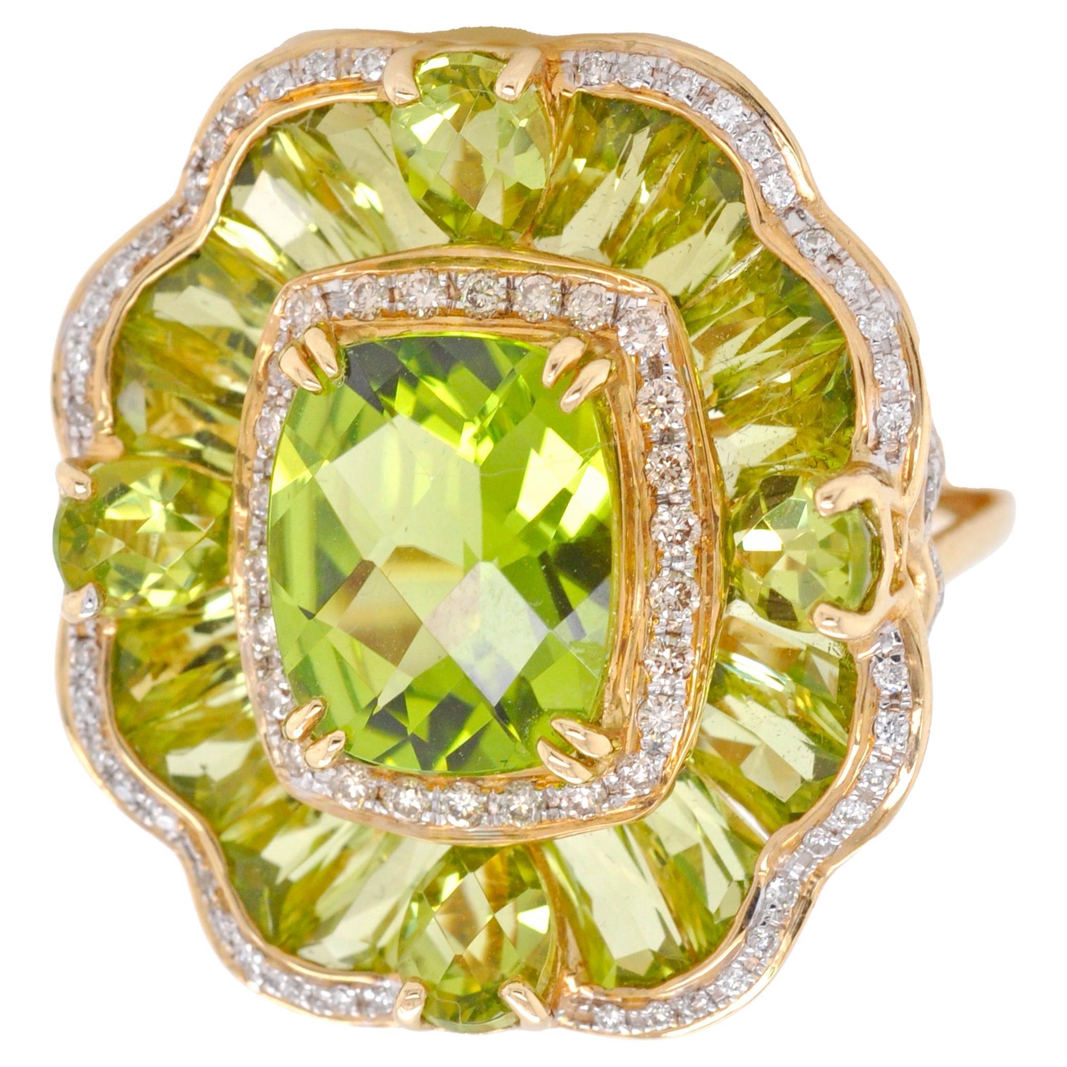 14 Karat Yellow Gold Peridot Special Cut Flower Contemporary Cocktail Ring For Sale