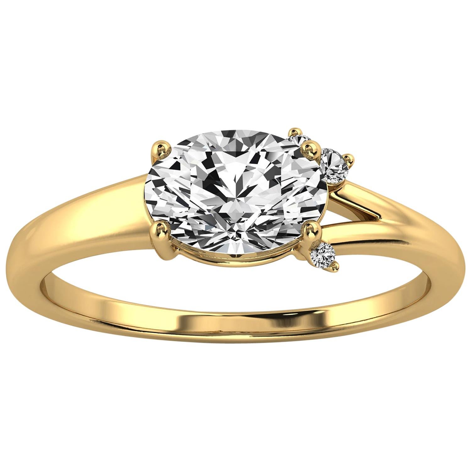 14 Karat Yellow Gold Petite Earthy Organic Design Diamond Ring Center, 3/4 Carat For Sale
