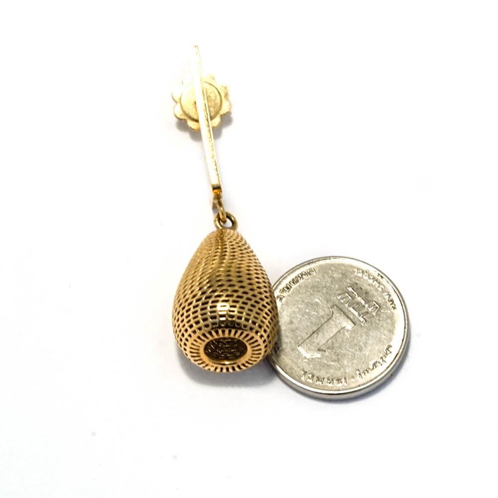 14 Karat Yellow Gold Pineapple Contemporary Dangle Drop Earrings In New Condition In Herzeliya, IL