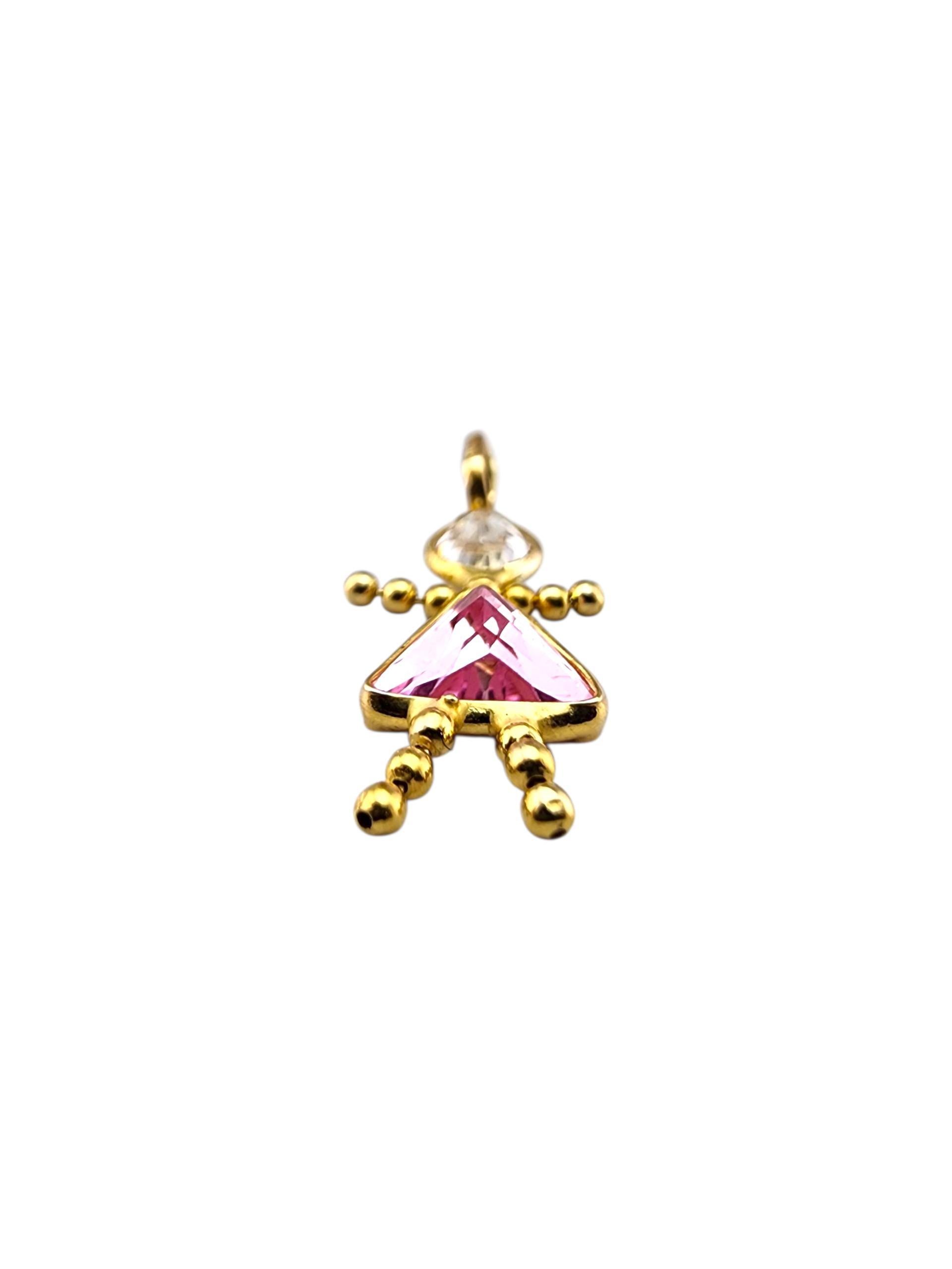 Contemporain Pendentif fille en or jaune 14 carats avec pierre de naissance rose #23182 en vente