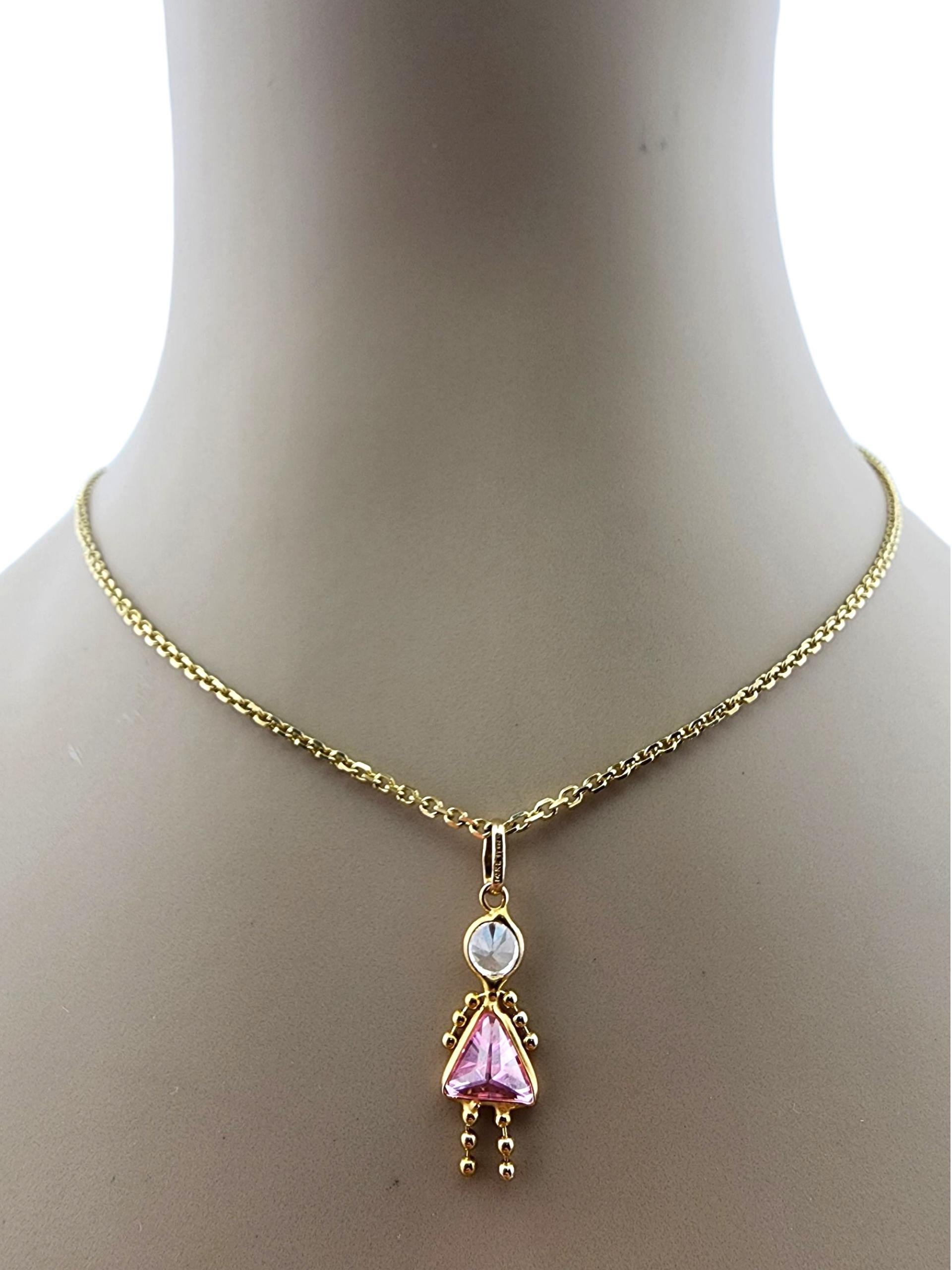 Pendentif fille en or jaune 14 carats avec pierre de naissance rose #23182 en vente 4