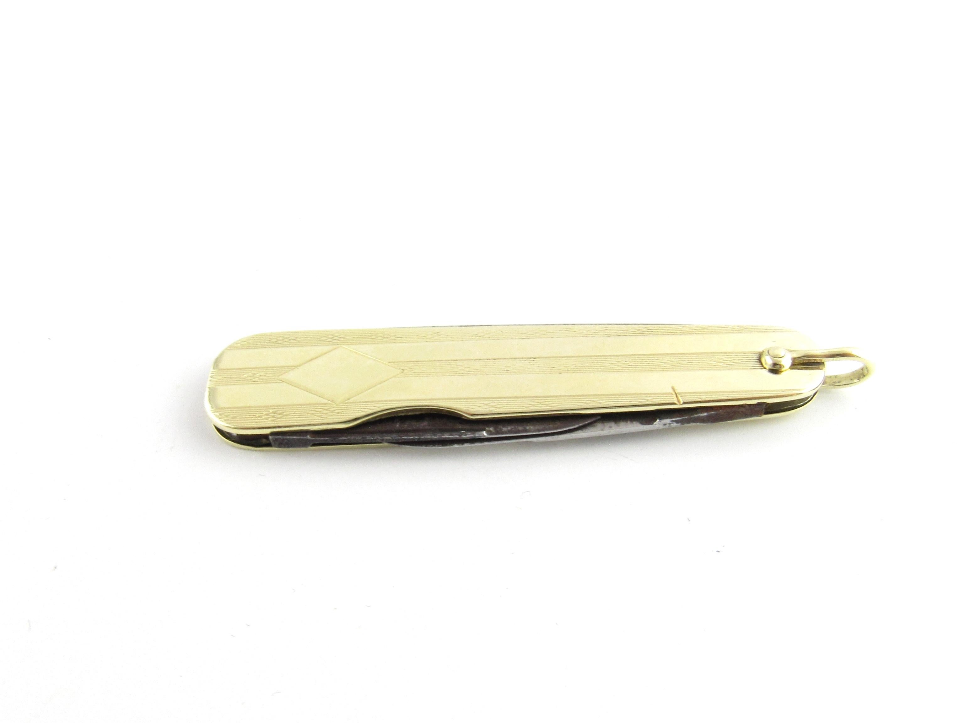 Vintage 14 Karat Yellow Gold Pocket Knife

This elegant pocket knife features a stainless steel blade housed in a beautifully detailed 14K yellow gold case. There is an area on the knife that you can have monogrammed.

Size: 57 mm x 14 mm

Weight: