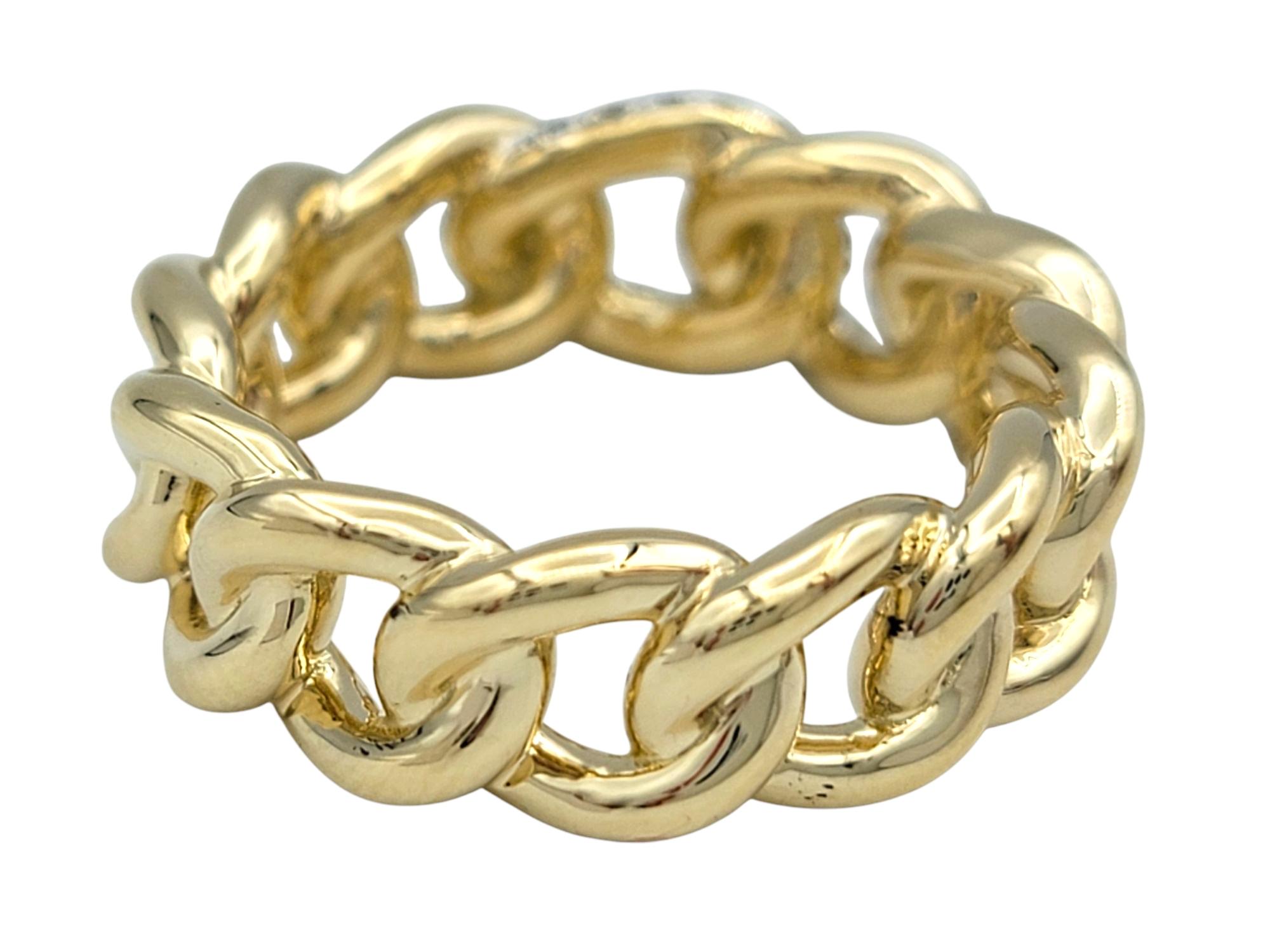 Women's 14 Karat Yellow Gold Polished Curb Link Band Ring with Pavé Diamonds For Sale
