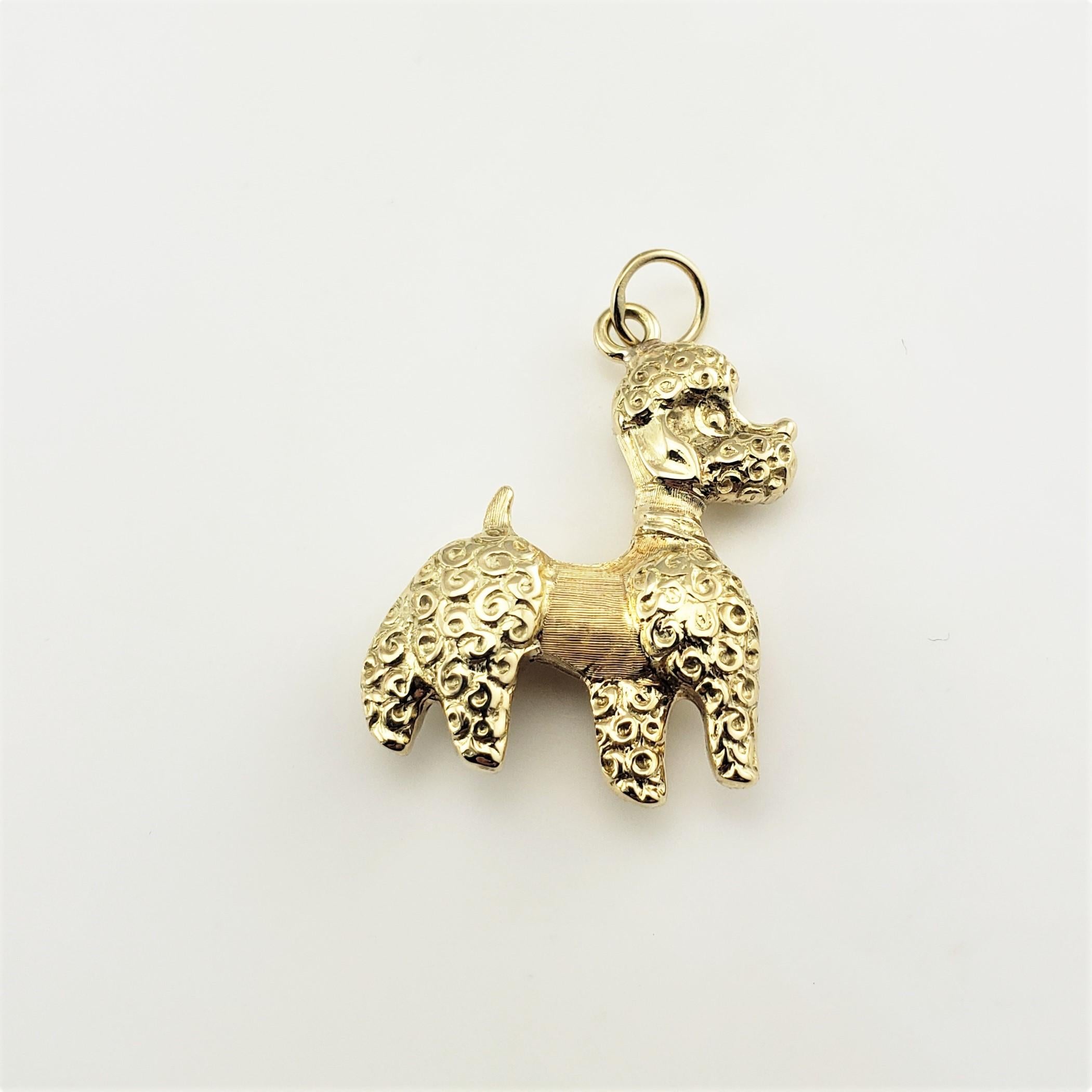 14 Karat Yellow Gold Poodle Charm-

This lovely charm features an adorable poodle meticulously detailed in 14K yellow gold.

Size: 26 mm x 21 mm

Weight:  2.3 dwt. /  3.7 gr.

Tested for 14K gold.

Very good condition, professionally polished.

Will