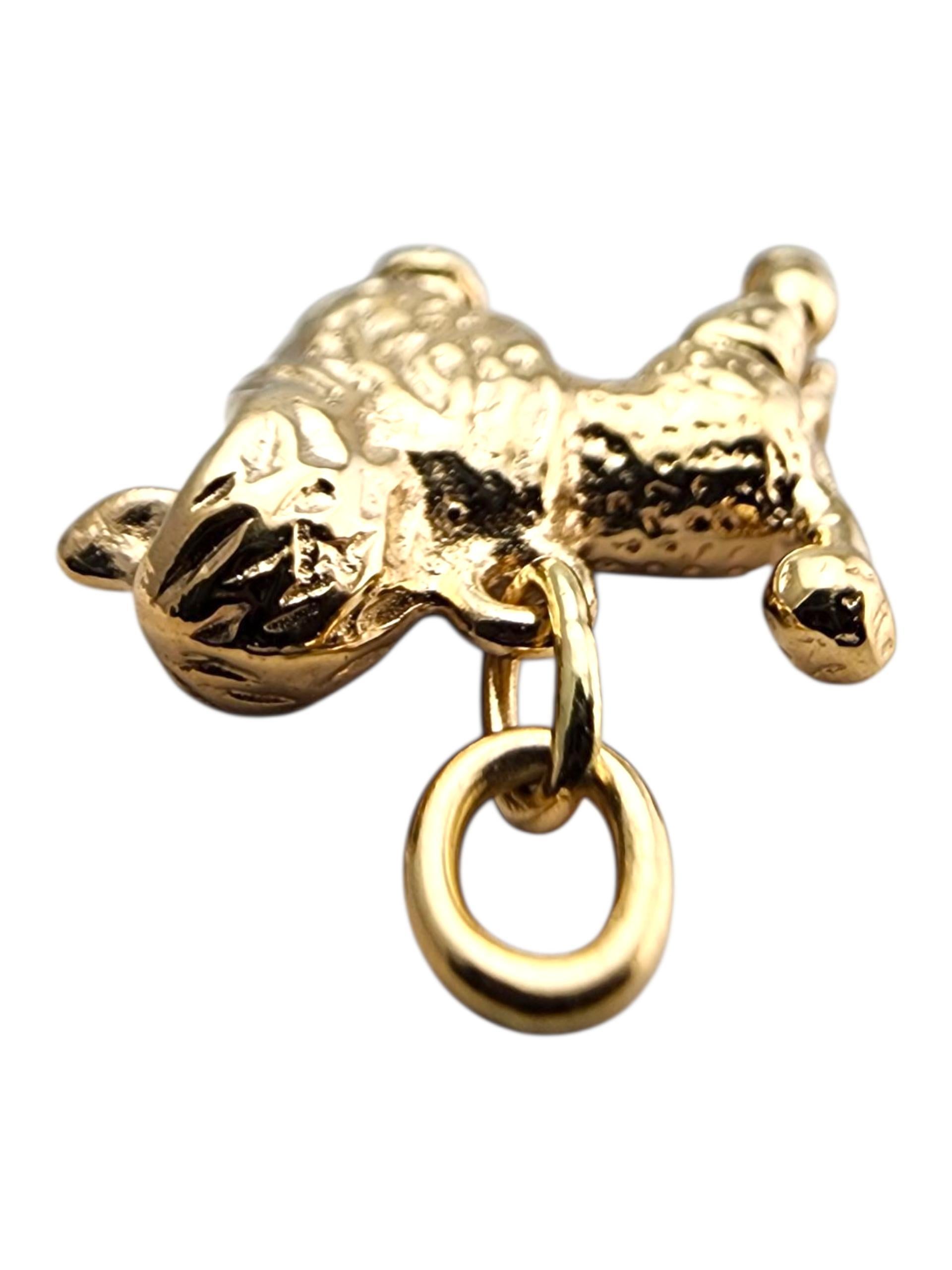 Or jaune 14 carats breloque chien caniche #23932 Pour femmes en vente
