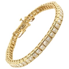 14 Karat Yellow Gold Princess Cut 10.00 Carat Diamond In-Line Bracelet