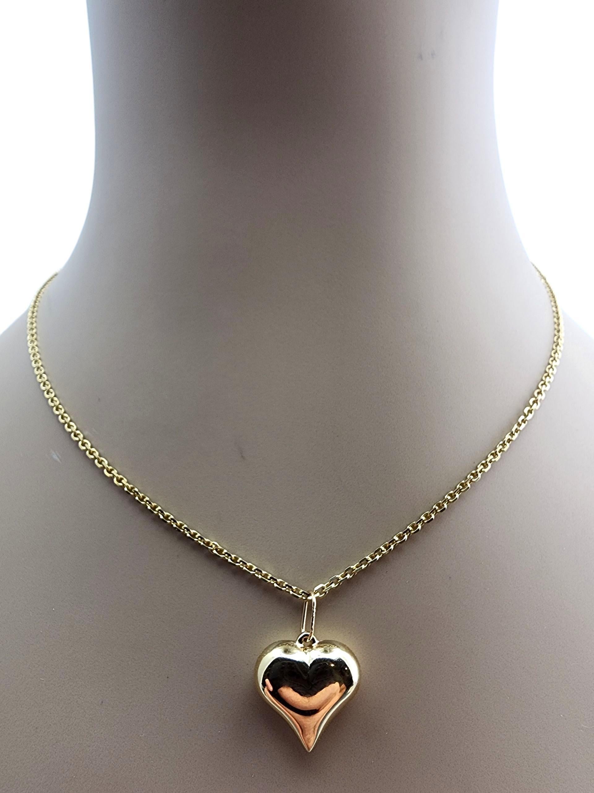 Pendentif coeur en or jaune 14 carats #23509 en vente 4