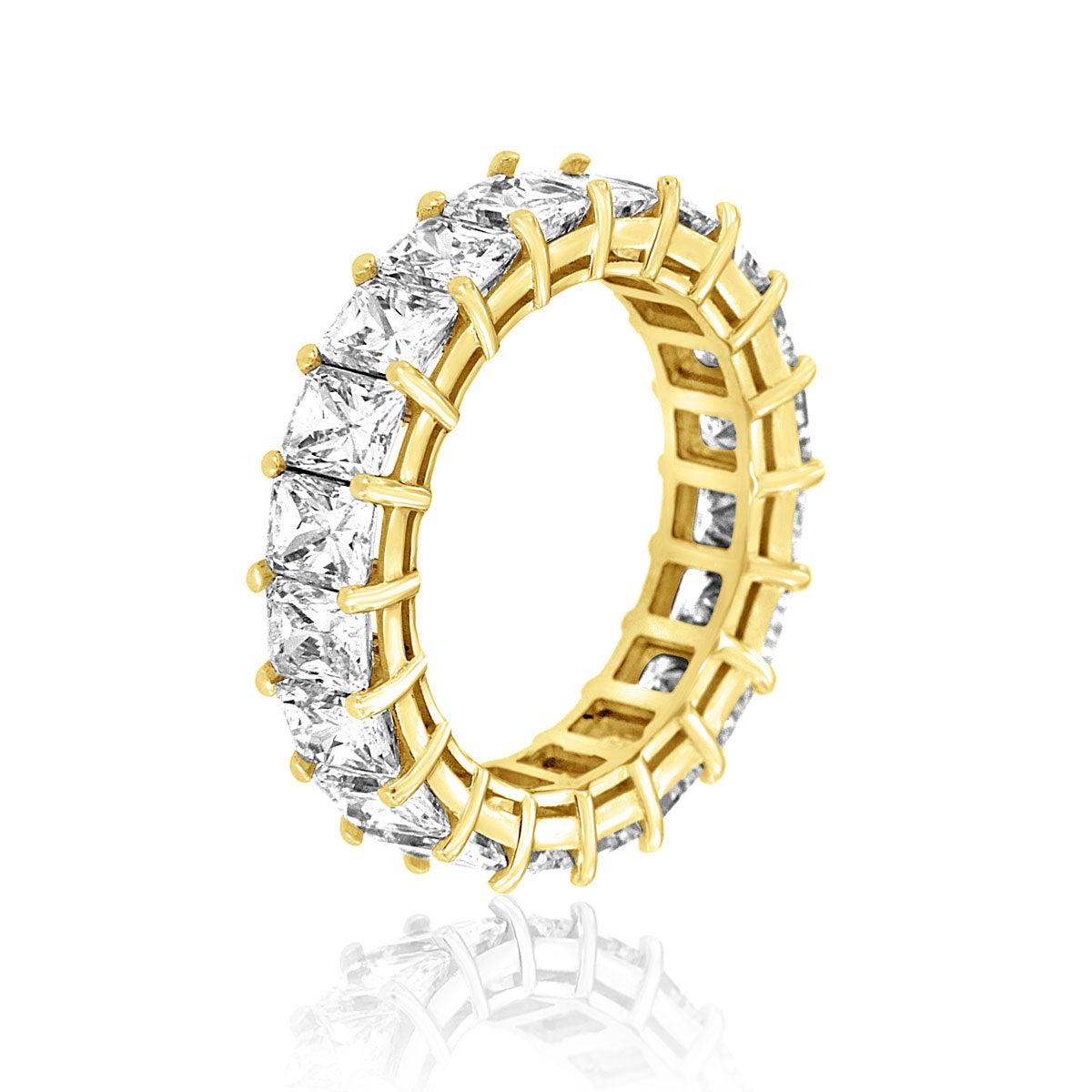 En vente :  Bague d'éternité rayonnante en or jaune 14 carats avec diamants de 6 carats 2