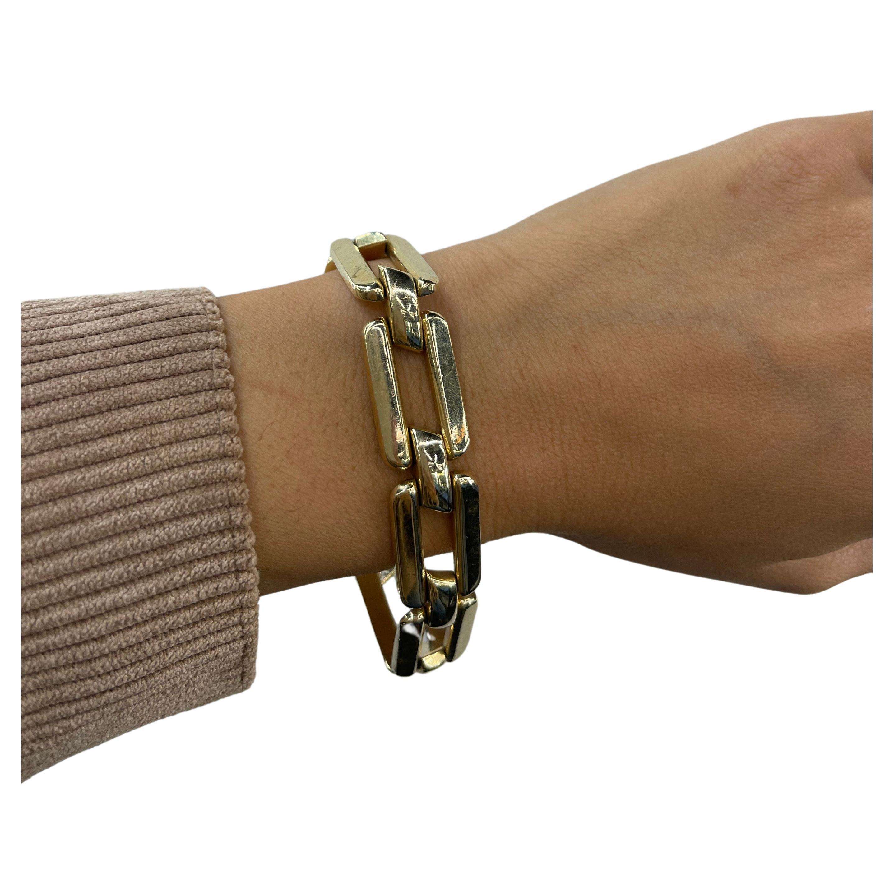 14 Karat Yellow Gold Rectangular Link Bracelet 24.5 Grams 7.15 Inches