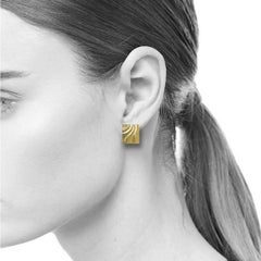 Boucles d'oreilles puzzle rectangulaires en or jaune 14 carats avec diamants de K.Mita