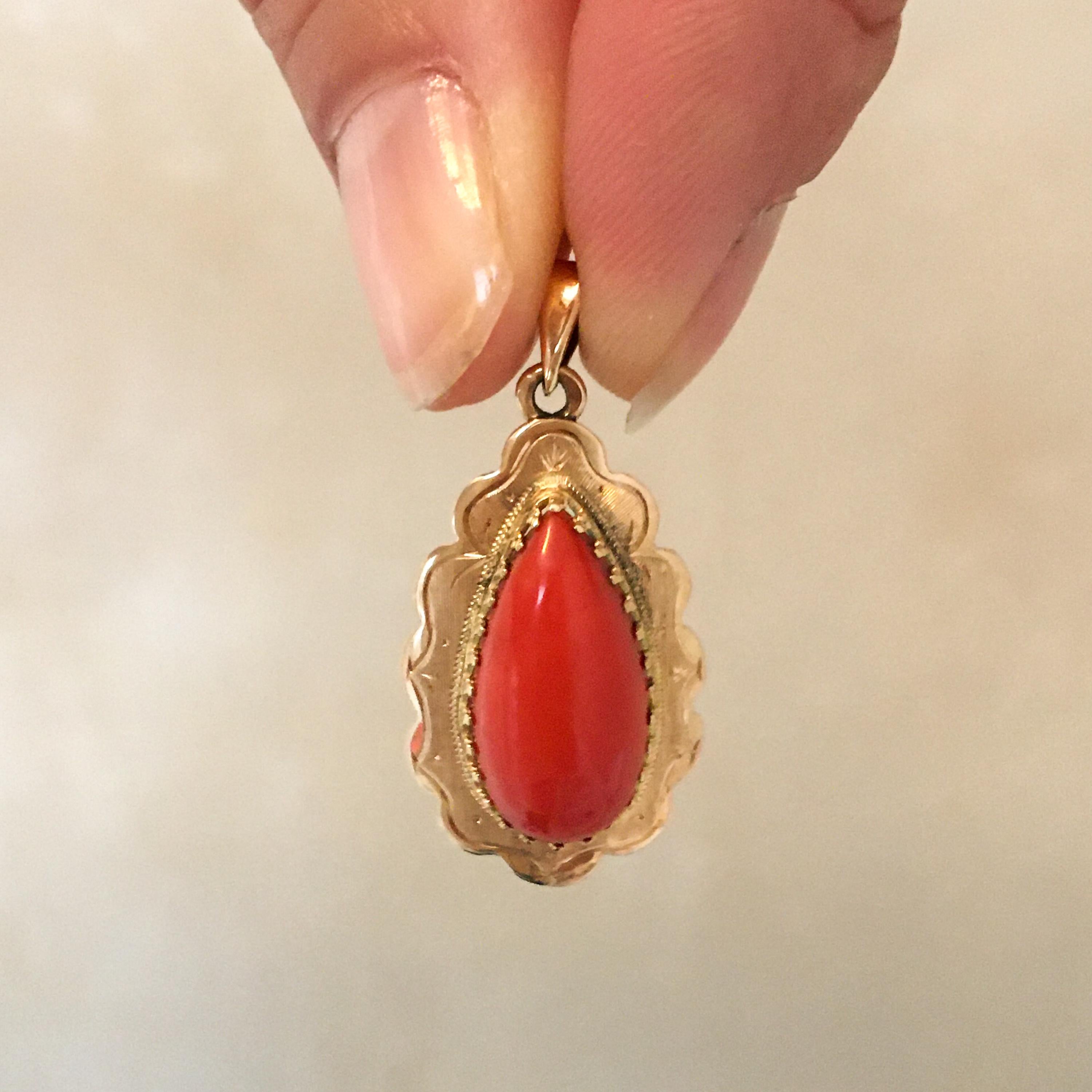 Contemporary 14K Gold Red Coral Cabochon Pendant
