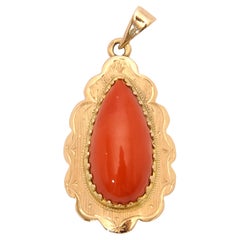 14K Gold Red Coral Cabochon Pendant