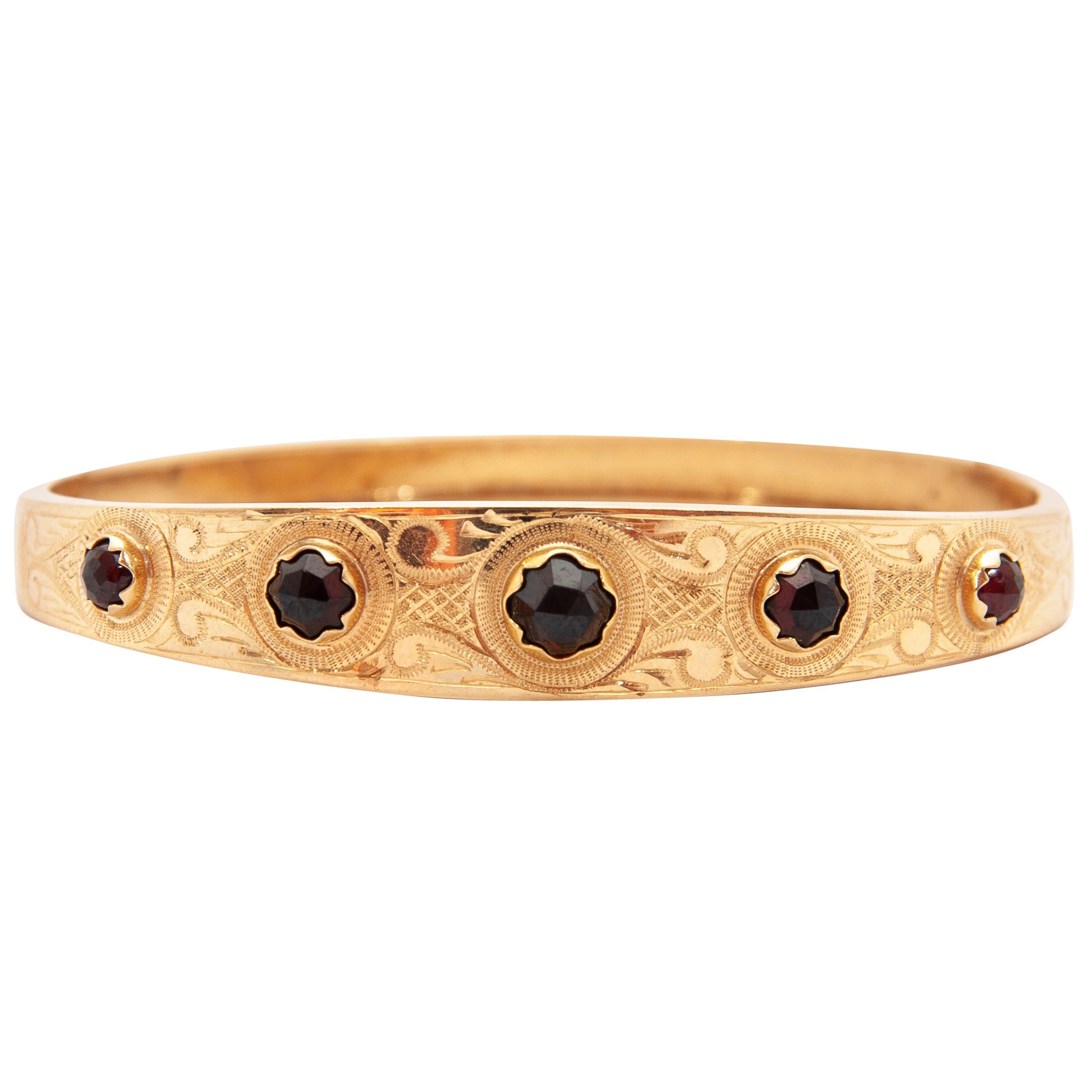 Vintage Garnet 14K Gold Engraved Bangle Bracelet For Sale