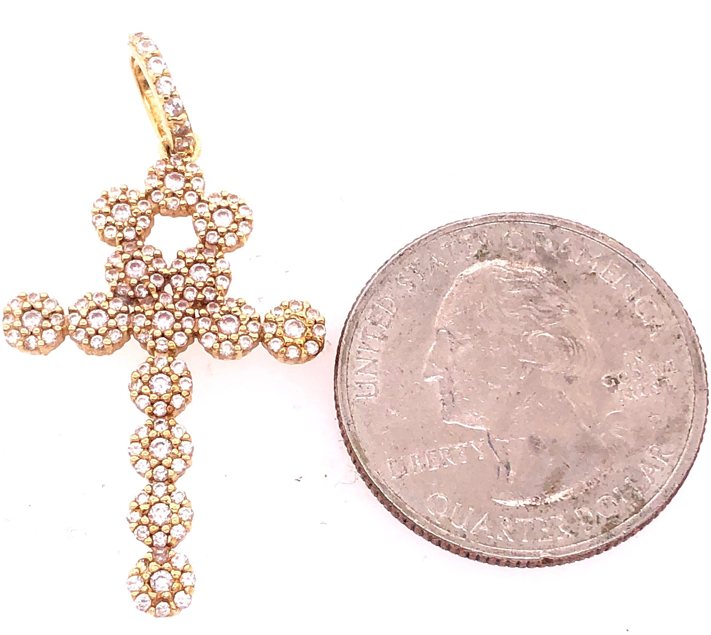 Breloque / pendentif religieux en or jaune 14 carats avec zirconium rond en vente 5