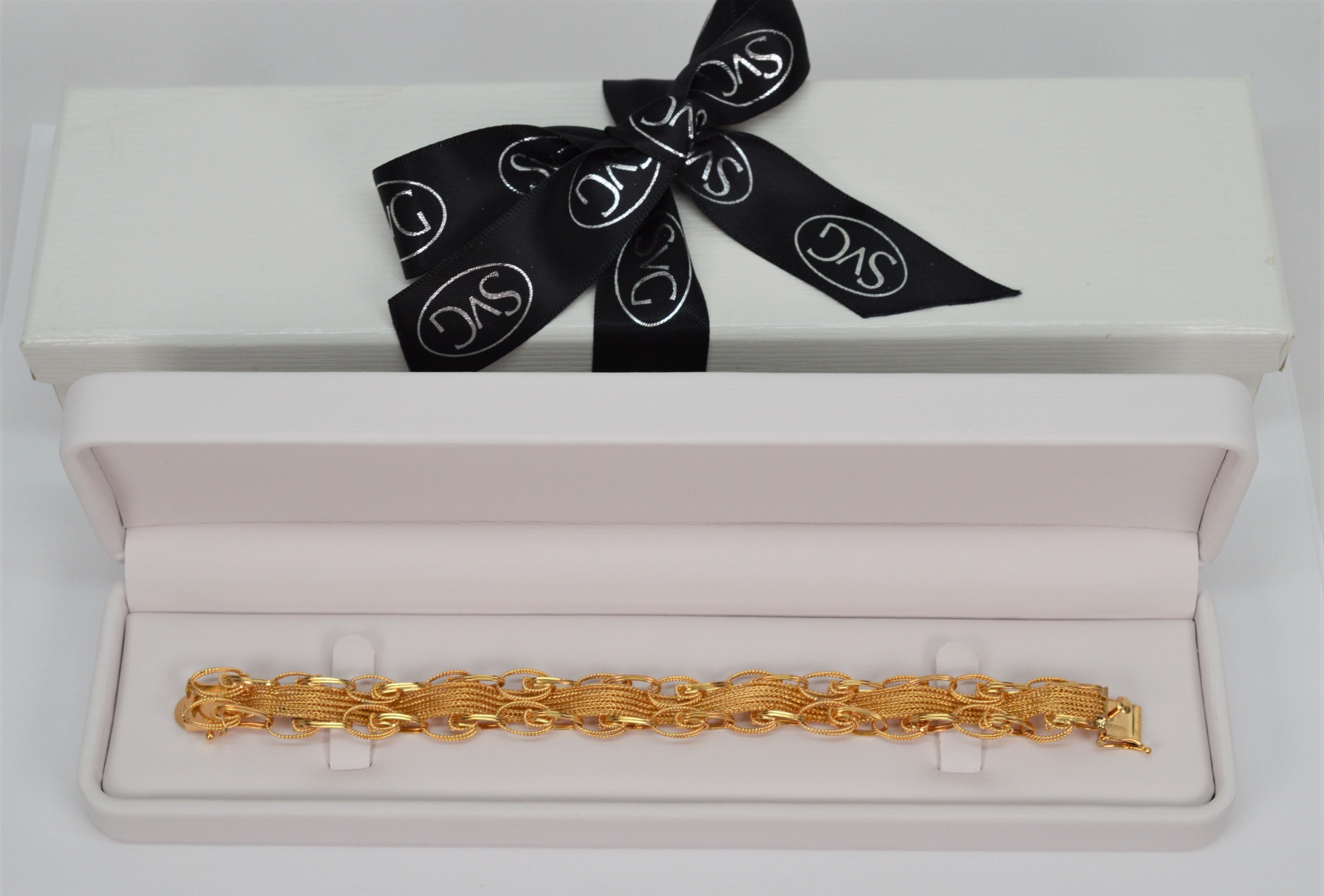 Bracelet à maillons câble en or jaune 14 carats avec ruban  en vente 6