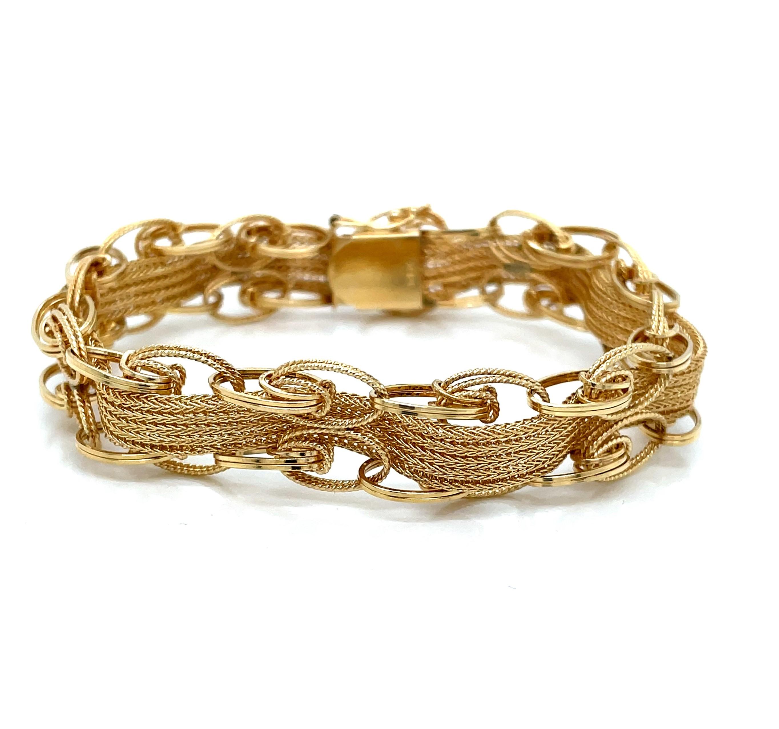 14 Karat Yellow Gold Ribbon Cable Chain Link Bracelet  For Sale 8