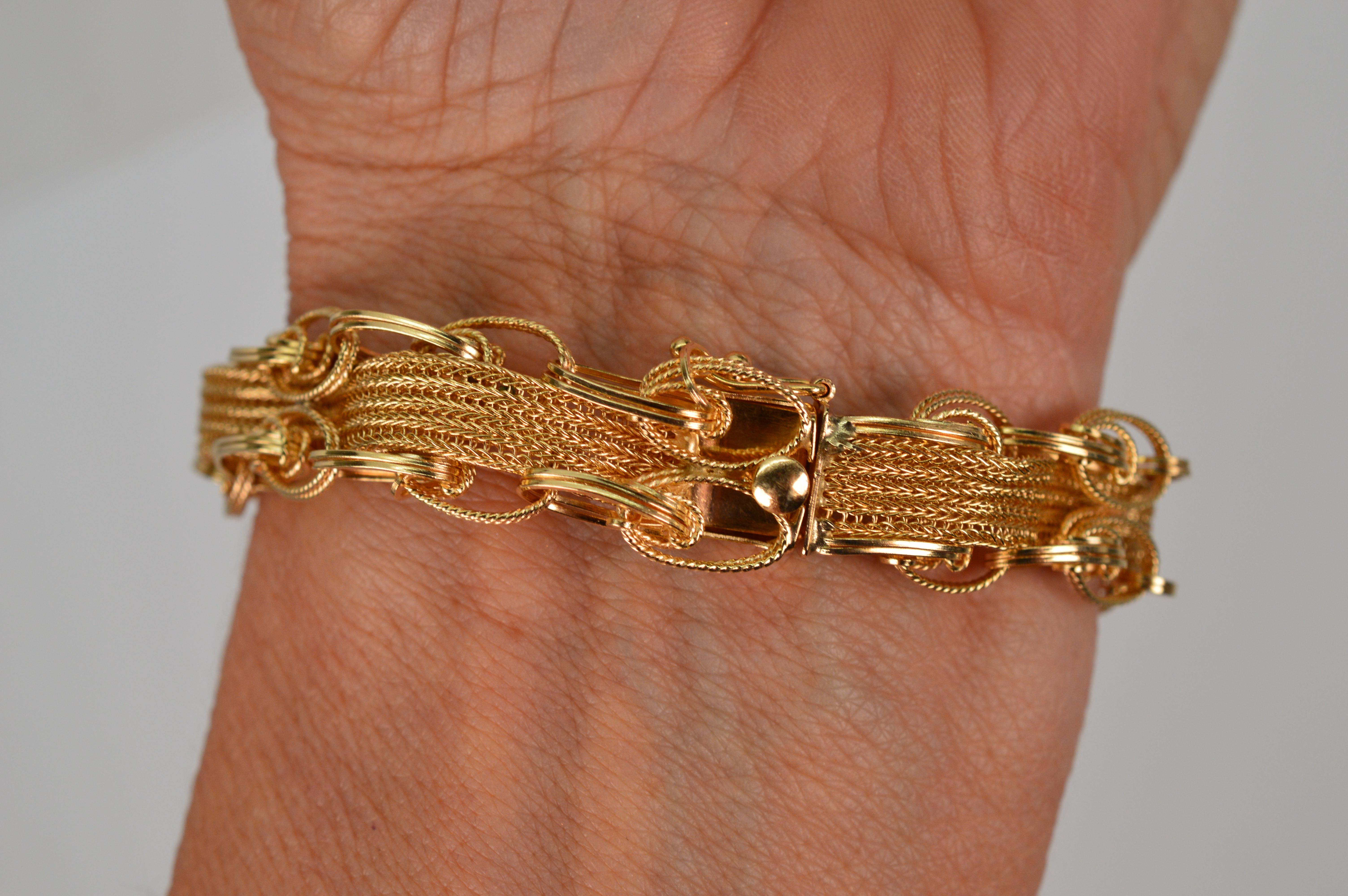 14 Karat Yellow Gold Ribbon Cable Chain Link Bracelet  For Sale 4