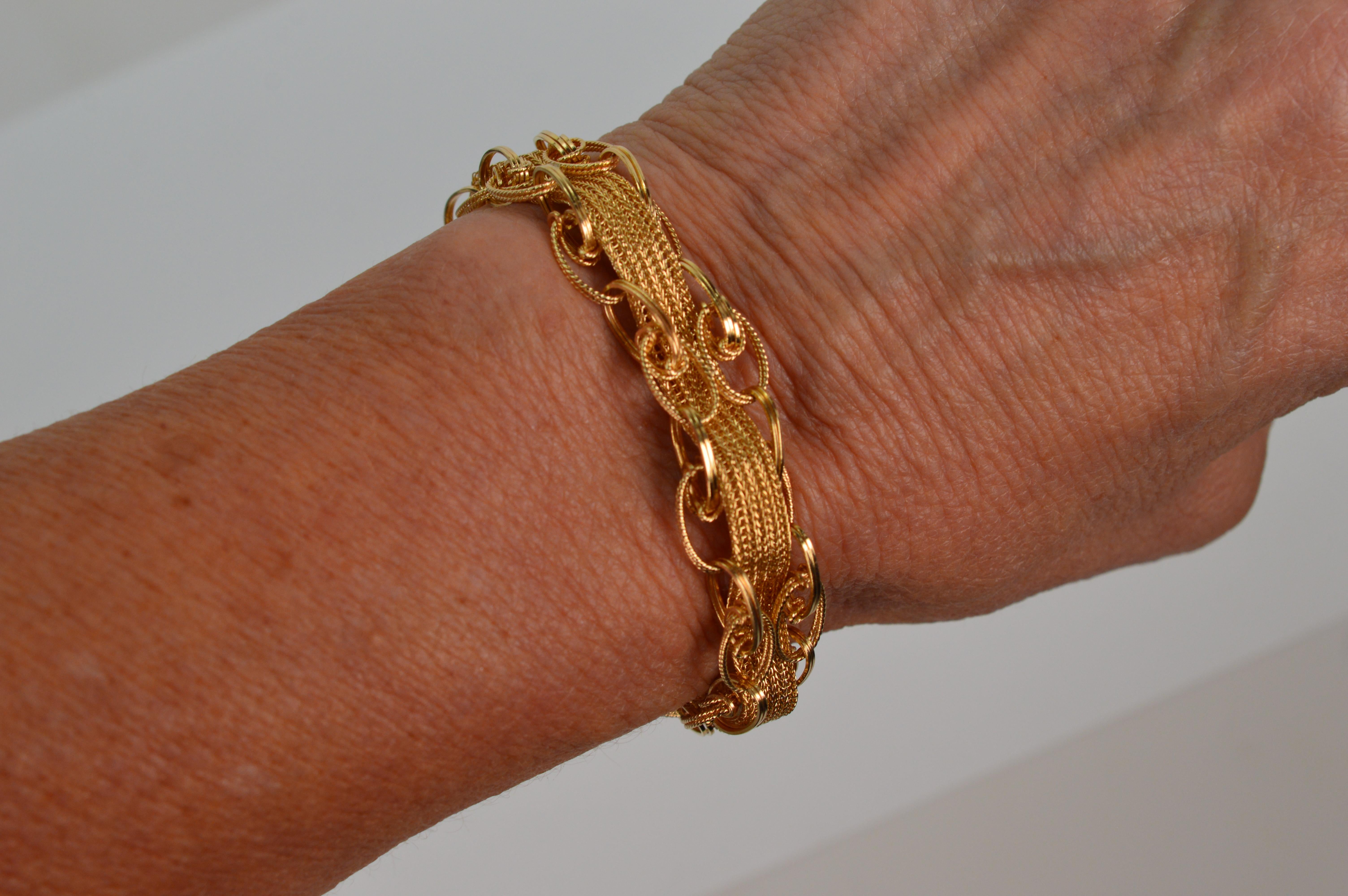 14 Karat Yellow Gold Ribbon Cable Chain Link Bracelet  For Sale 5