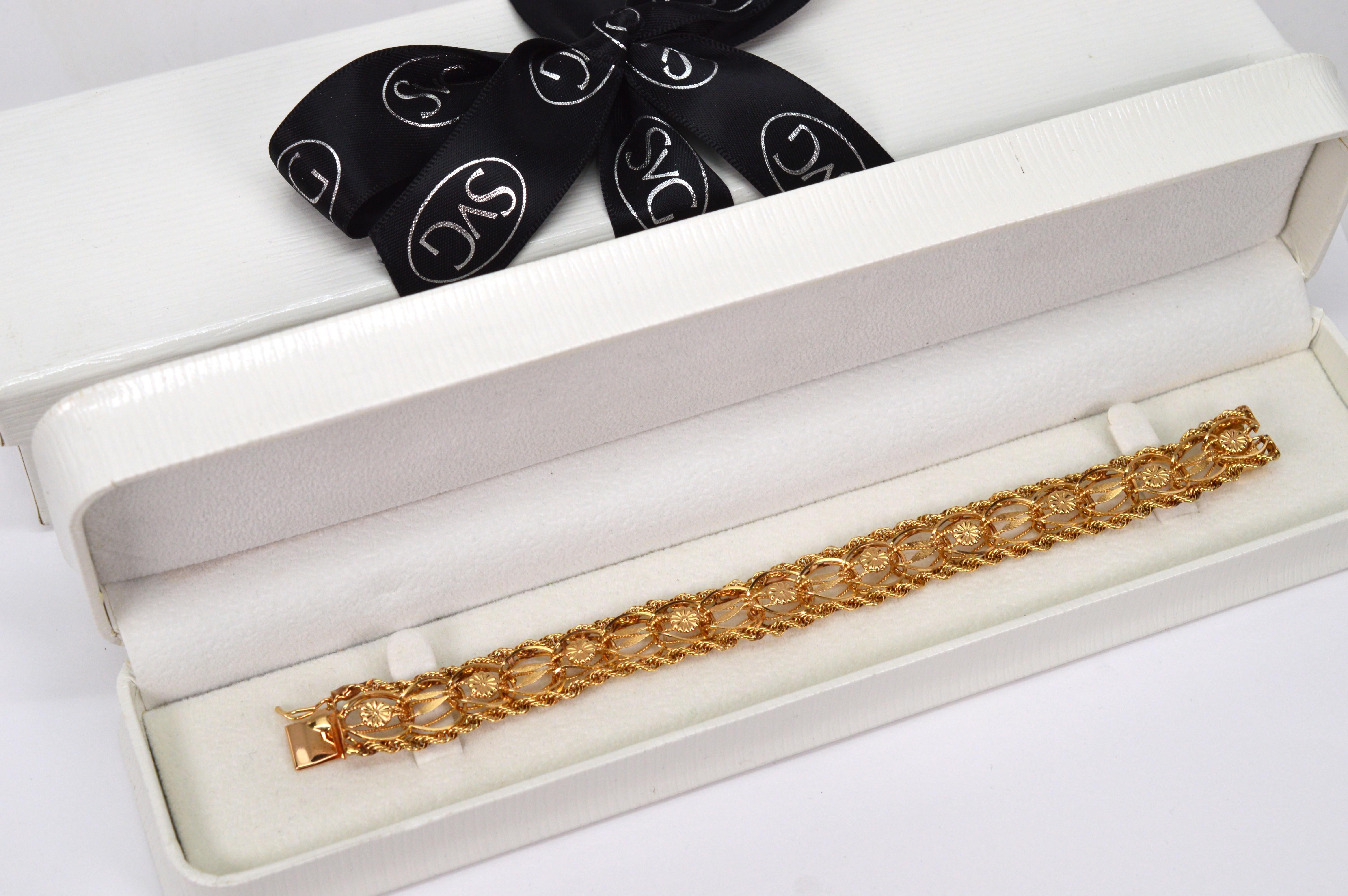 14 Karat Yellow Gold Ribbon Rope Bracelet w Floral Stations For Sale 6