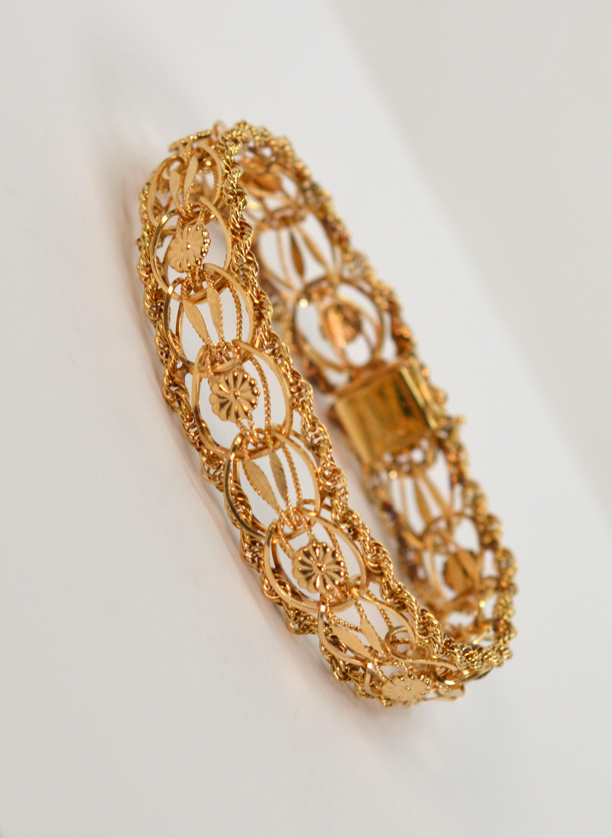 14 Karat Yellow Gold Ribbon Rope Bracelet w Floral Stations For Sale 4