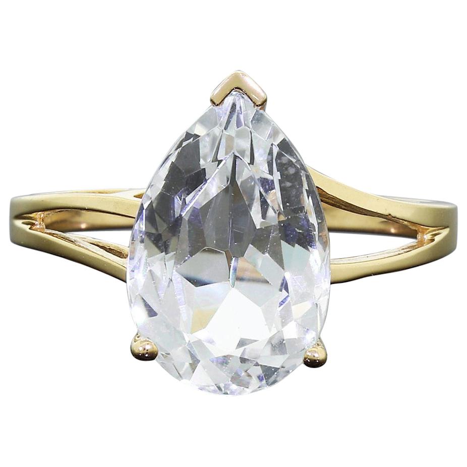 14 Karat Yellow Gold Ring Large Stunning 8 Carat Pear Cut Iced Blue Topaz