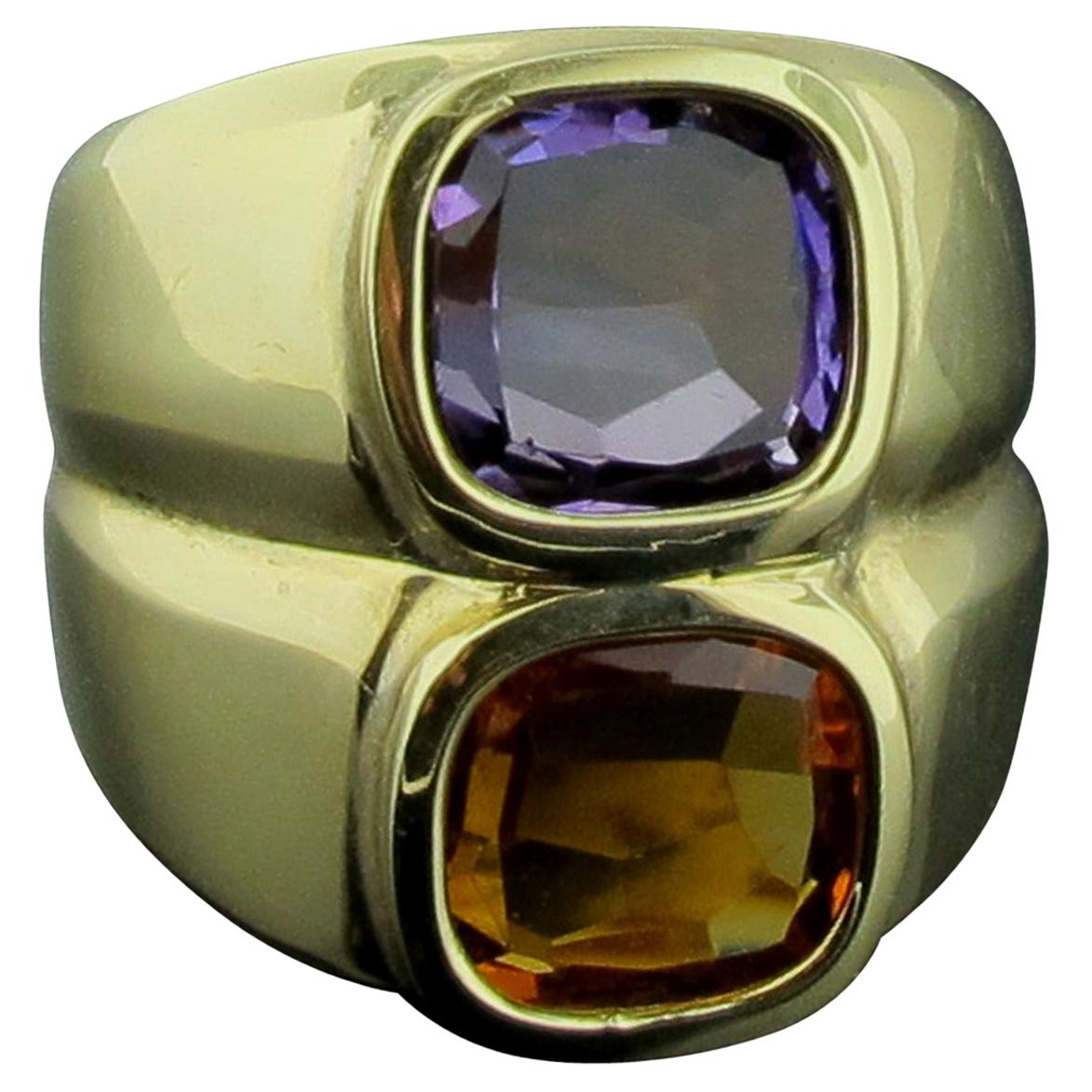 14 Karat Yellow Gold Ring with Center Stones of Amethyst and Topaz For Sale