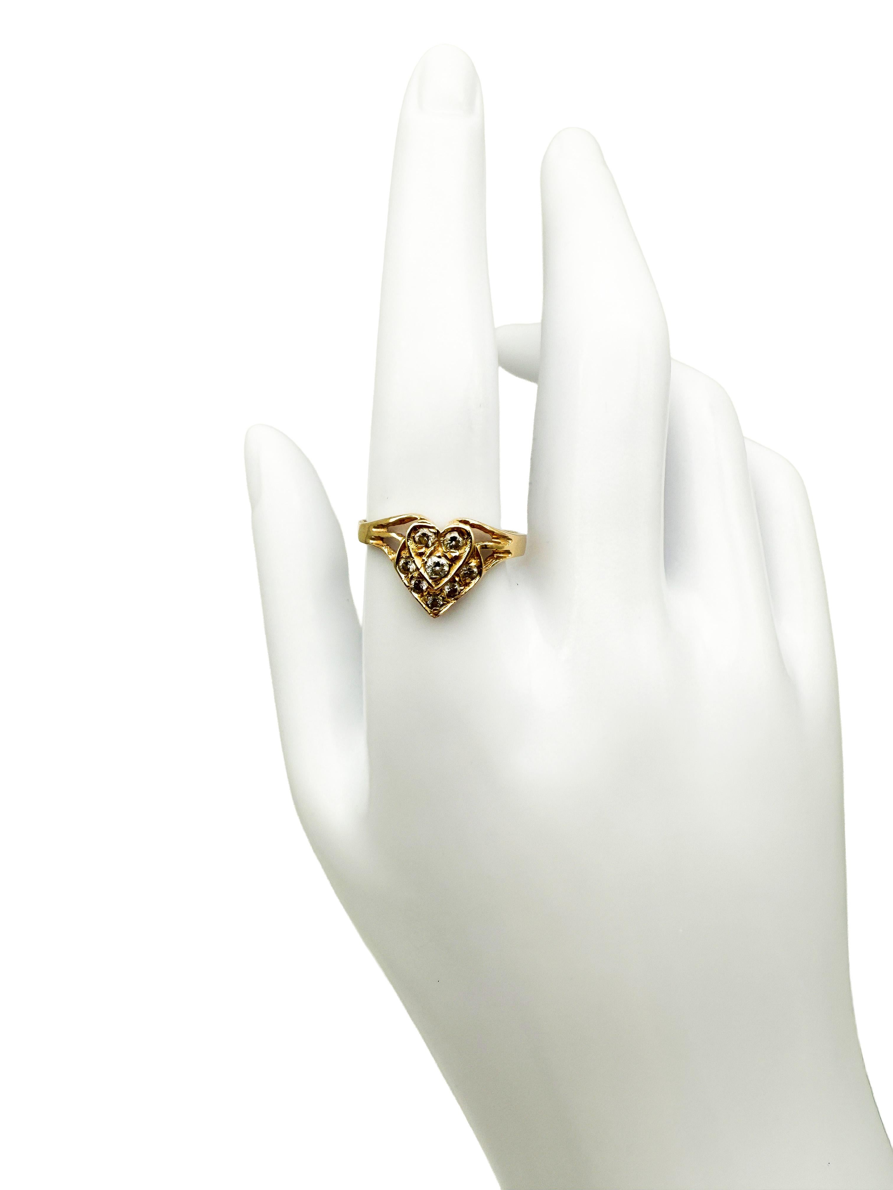 Anello in oro giallo 14 carati e diamanti In condizioni buone in vendita a Berlin, DE
