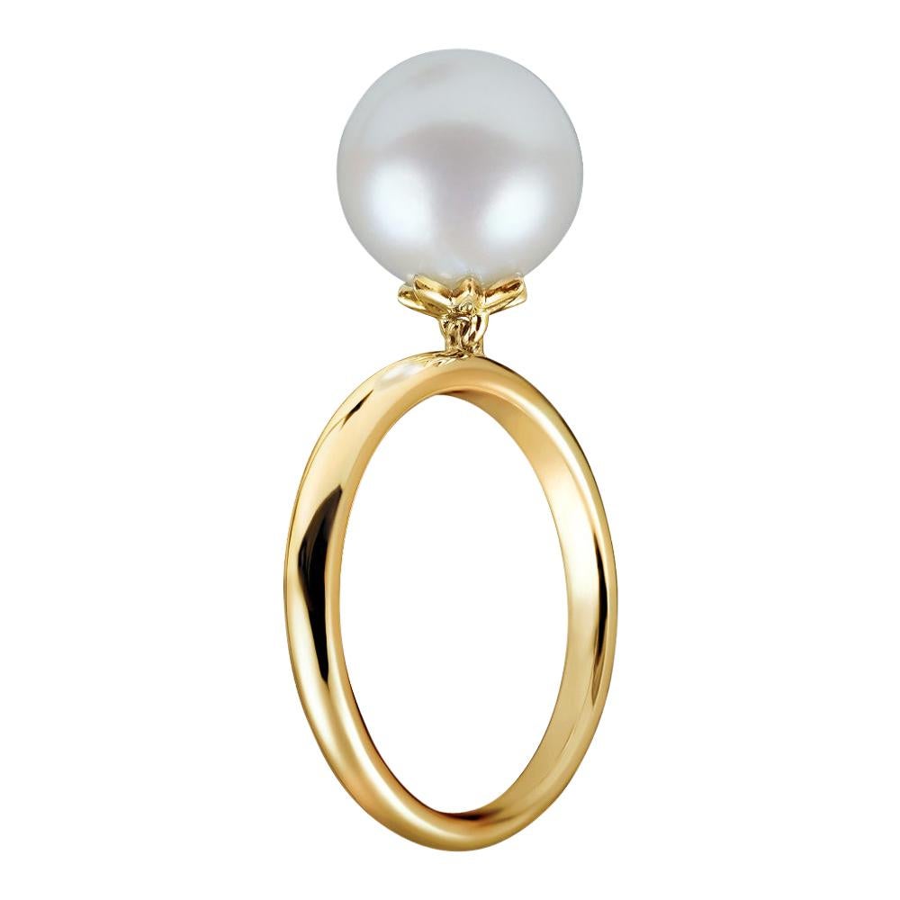 14 Karat Yellow Gold Ring with Free Moving White South Sea Pearl For Sale