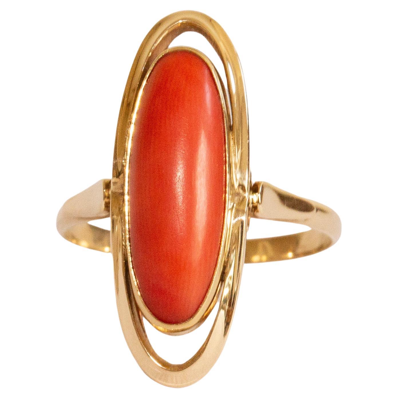 14 Karat Yellow Gold Ring with Oval Cut Natural Red Coral
